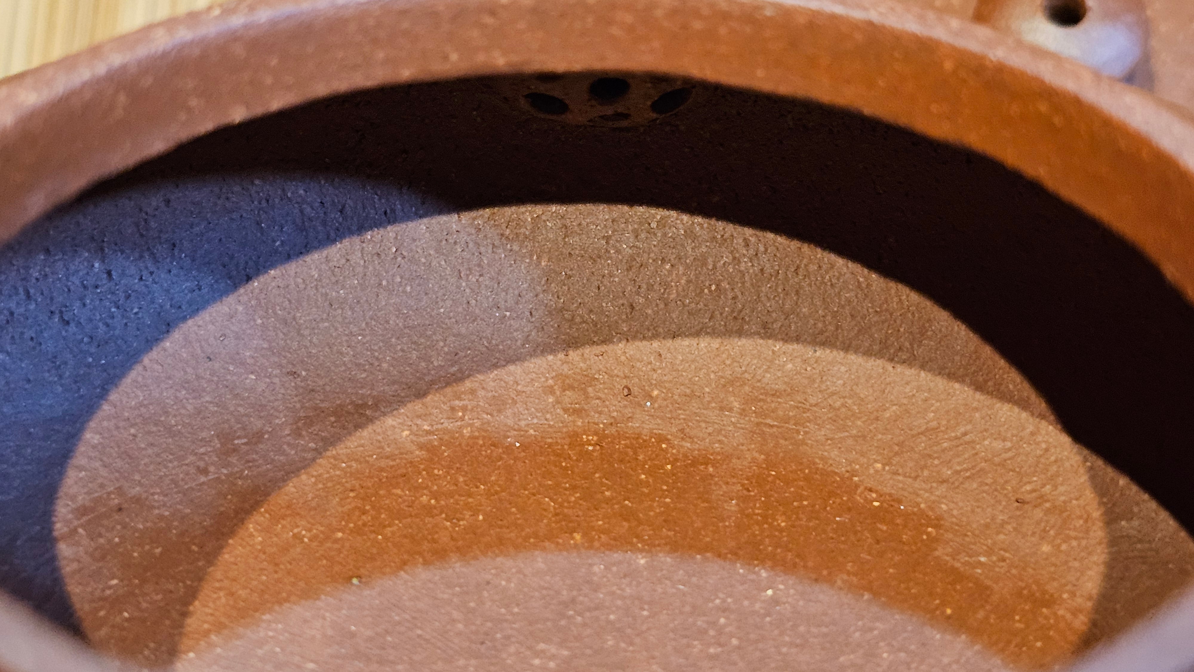 Xu Bian 虚扁, 186.2ml, Hong Jiang Po Ni 红降坡泥, by Craftsman Chen Gui Zhi 陈桂枝。(Red JiangPoNi is rarer than Yellow JiangPoNi, XiaoMeiYao ZhuNi & ZhaoZhuang ZhuNi) ~ Congratulations to Mr B.! 1532hrs 12th Sept 2025! Summerville, Canada🇨🇦.