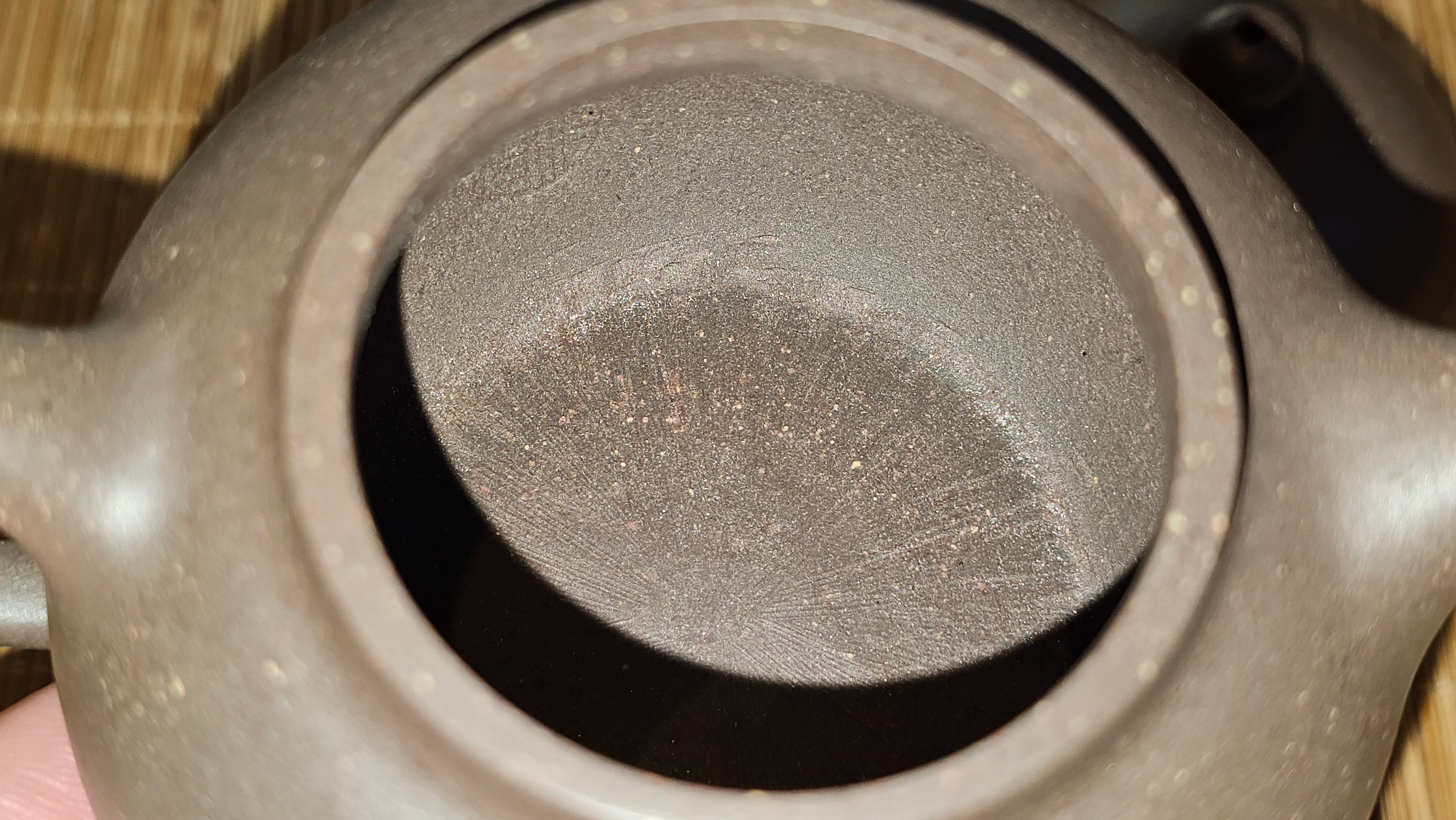 Gao Pan 高番, 140.6ml (very well-weighted bottom, stable!), Tai Xi Zi Ni (Gao Wen) 台西紫泥(高温), by our Craftsman Fan Xiao Zhi 范小智 ~ Congratulations!to Mr J.S.! 1105hrs 2nd September 2025, Chicago! IL.