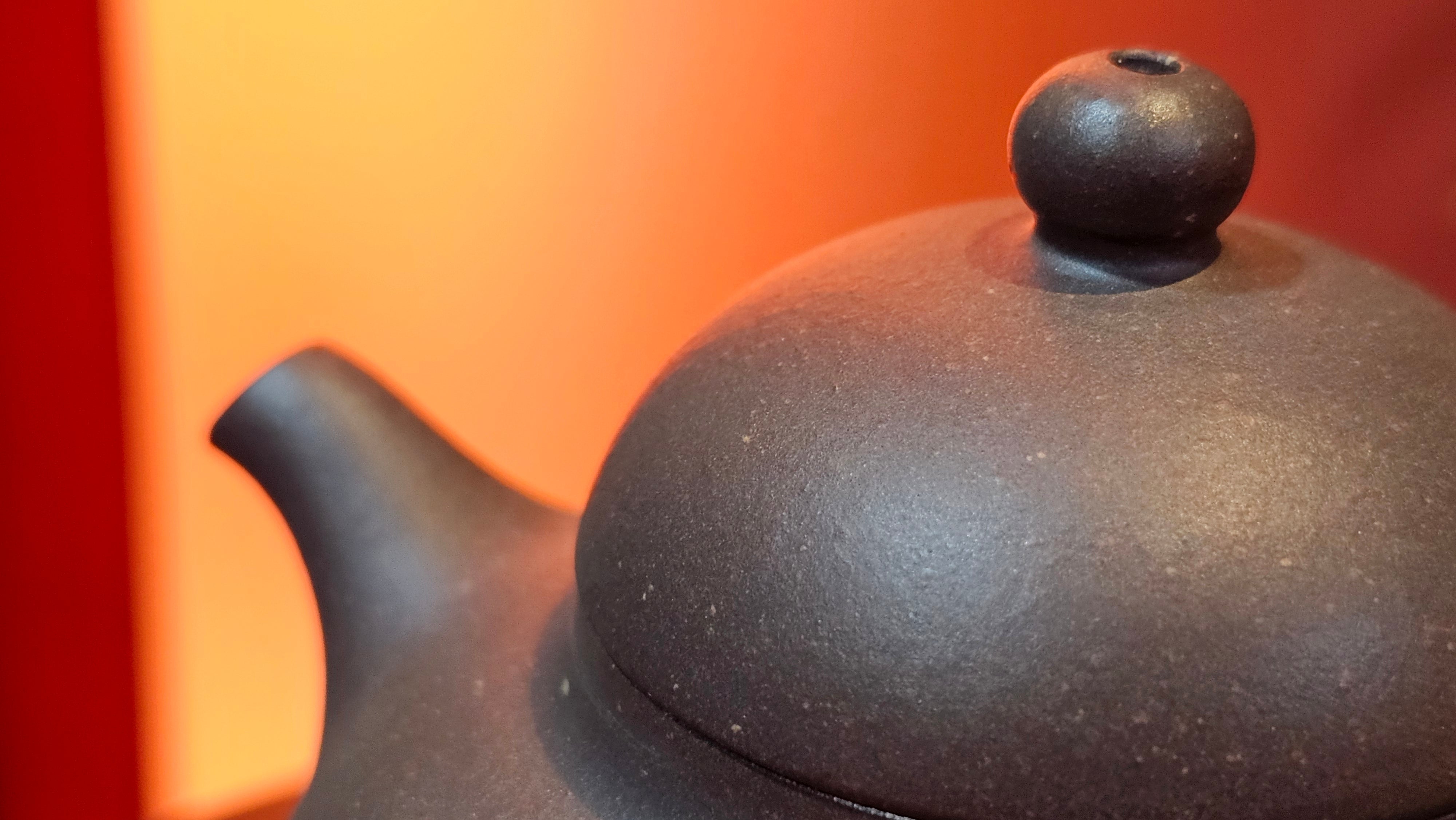 Gao Pan 高番, 134.3ml (very well-weighted bottom, stable!), Tai Xi Zi Ni (Gao Wen) 台西紫泥(高温), by our Craftsman Fan Xiao Zhi 范小智 ~!Congratulations to Mr H.H.! 1738hrs 3rd Sept 2025, Amsterdam, The Netherlands🇳🇱!