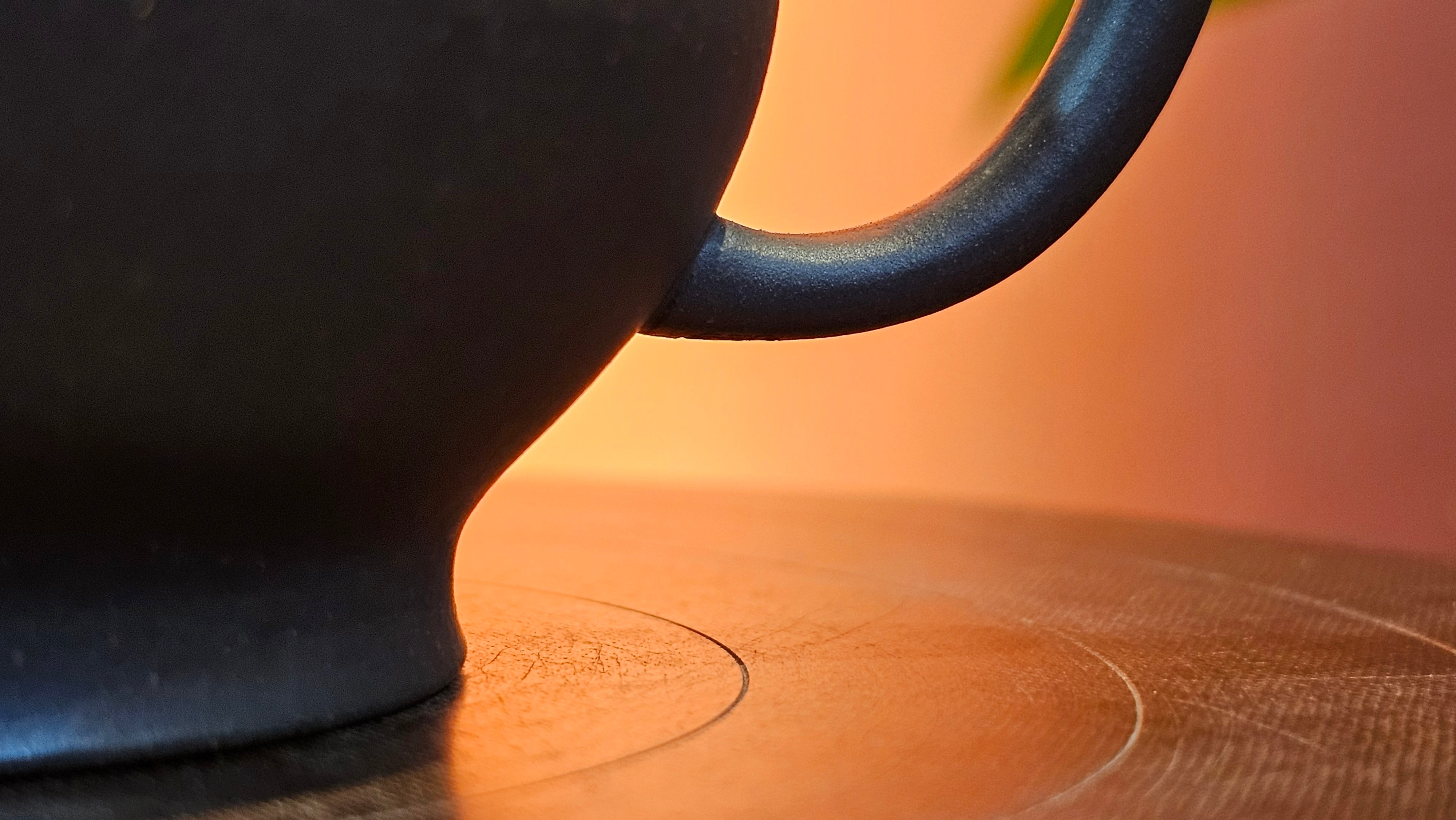 Gao Pan 高番, 134.3ml (very well-weighted bottom, stable!), Tai Xi Zi Ni (Gao Wen) 台西紫泥(高温), by our Craftsman Fan Xiao Zhi 范小智 ~!Congratulations to Mr H.H.! 1738hrs 3rd Sept 2025, Amsterdam, The Netherlands🇳🇱!