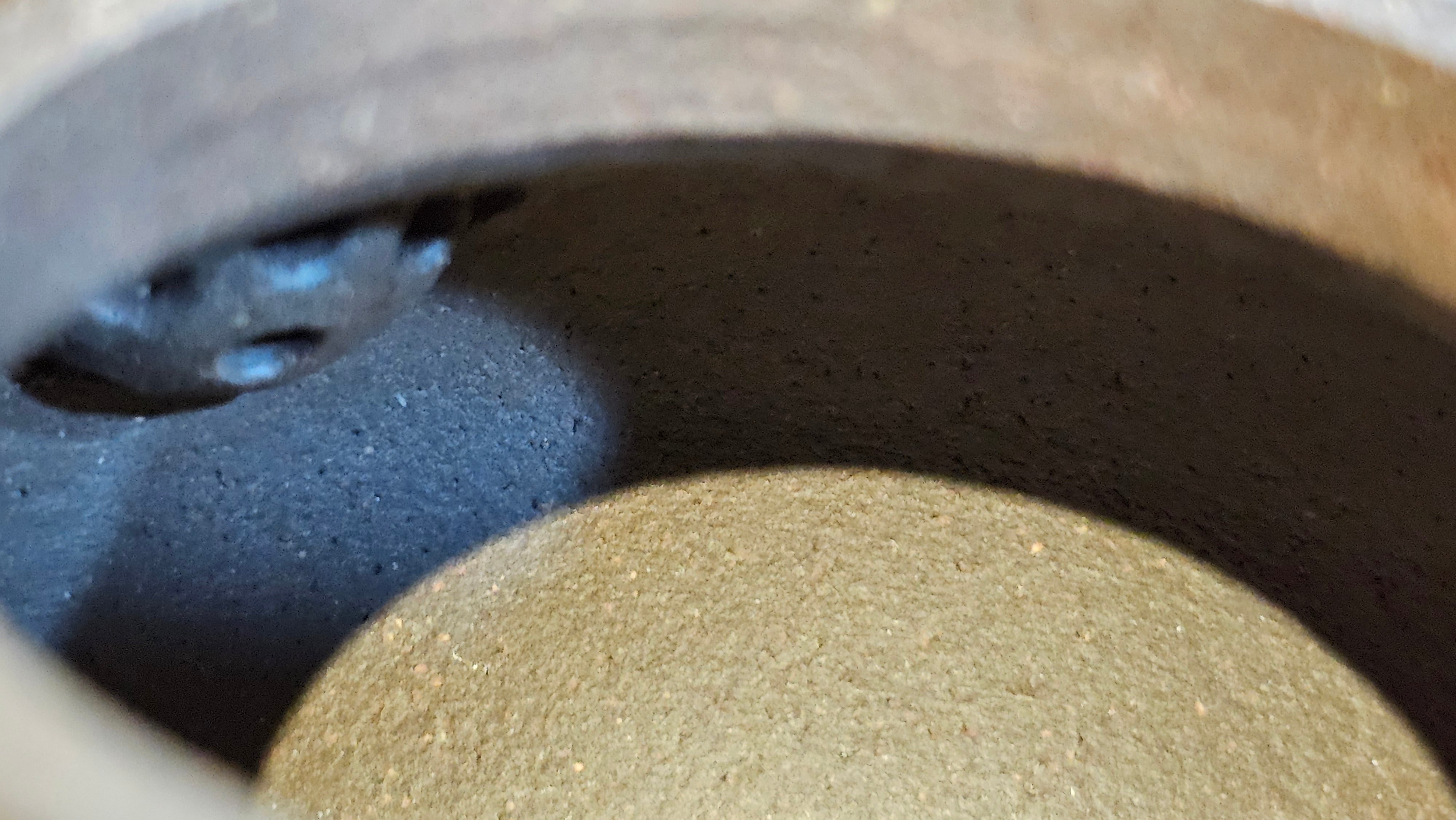 Gao Pan 高番, 134.3ml (very well-weighted bottom, stable!), Tai Xi Zi Ni (Gao Wen) 台西紫泥(高温), by our Craftsman Fan Xiao Zhi 范小智 ~!Congratulations to Mr H.H.! 1738hrs 3rd Sept 2025, Amsterdam, The Netherlands🇳🇱!