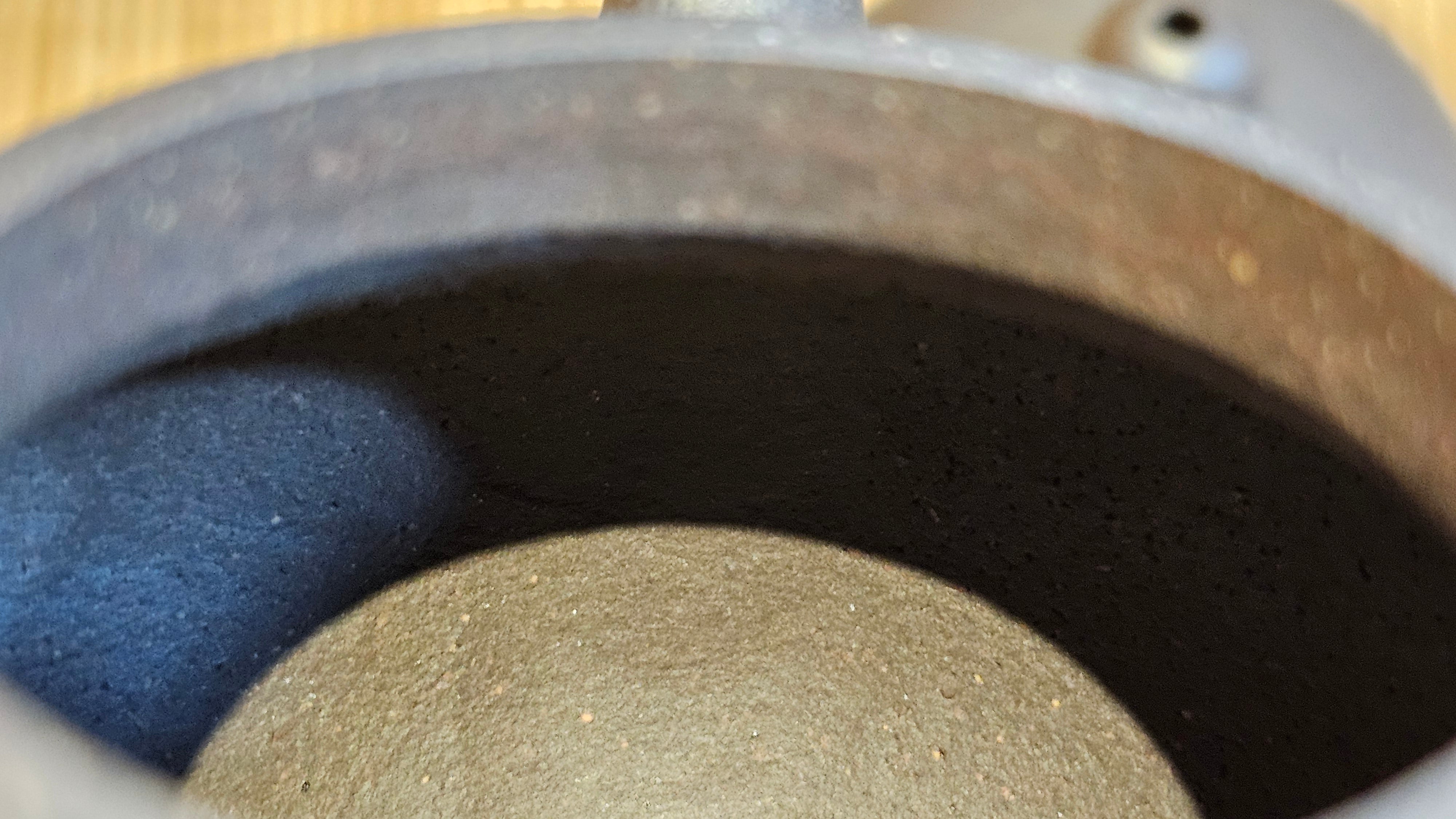 Gao Pan 高番, 134.3ml (very well-weighted bottom, stable!), Tai Xi Zi Ni (Gao Wen) 台西紫泥(高温), by our Craftsman Fan Xiao Zhi 范小智 ~!Congratulations to Mr H.H.! 1738hrs 3rd Sept 2025, Amsterdam, The Netherlands🇳🇱!