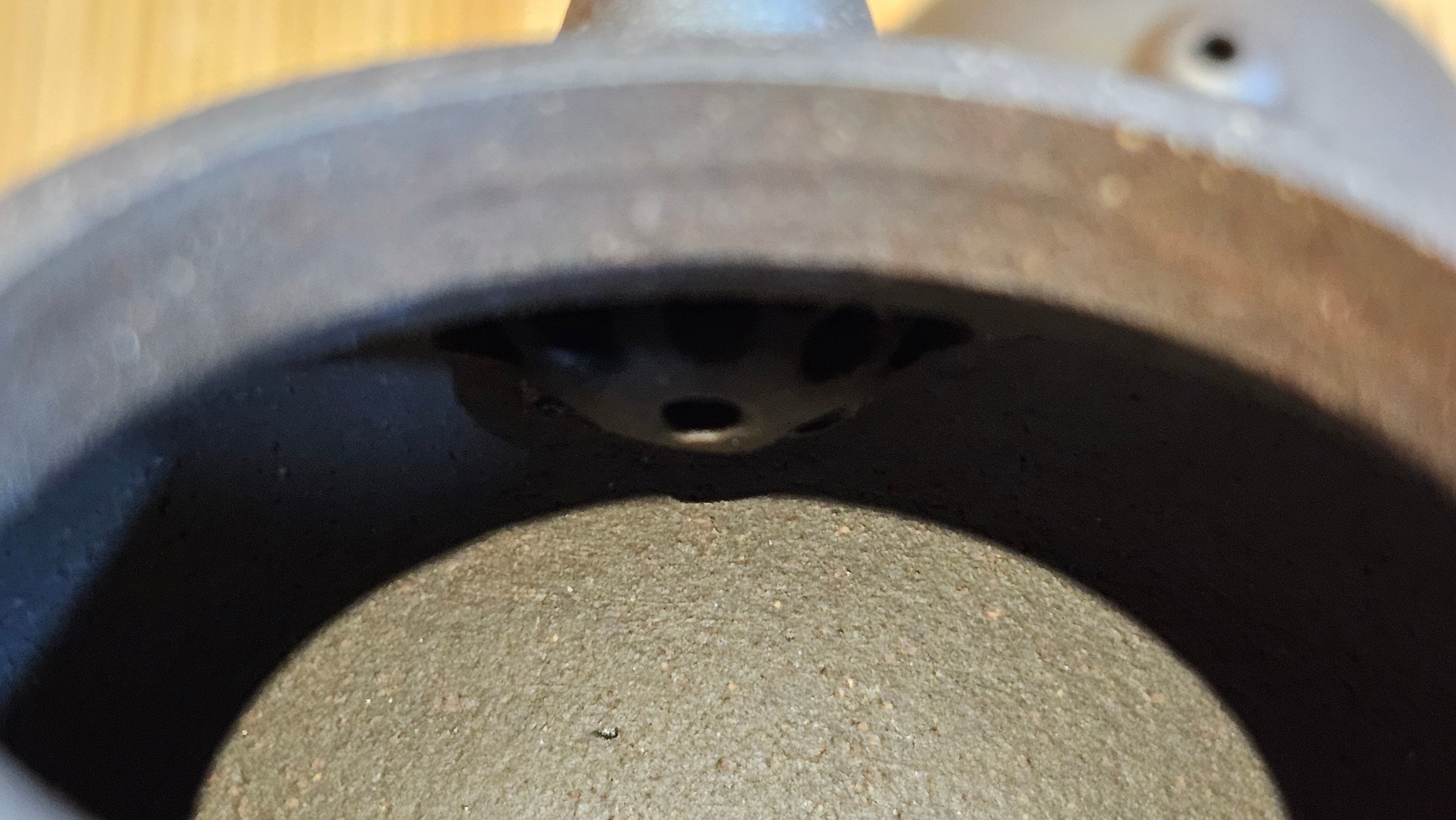 Gao Pan 高番, 134.3ml (very well-weighted bottom, stable!), Tai Xi Zi Ni (Gao Wen) 台西紫泥(高温), by our Craftsman Fan Xiao Zhi 范小智 ~!Congratulations to Mr H.H.! 1738hrs 3rd Sept 2025, Amsterdam, The Netherlands🇳🇱!