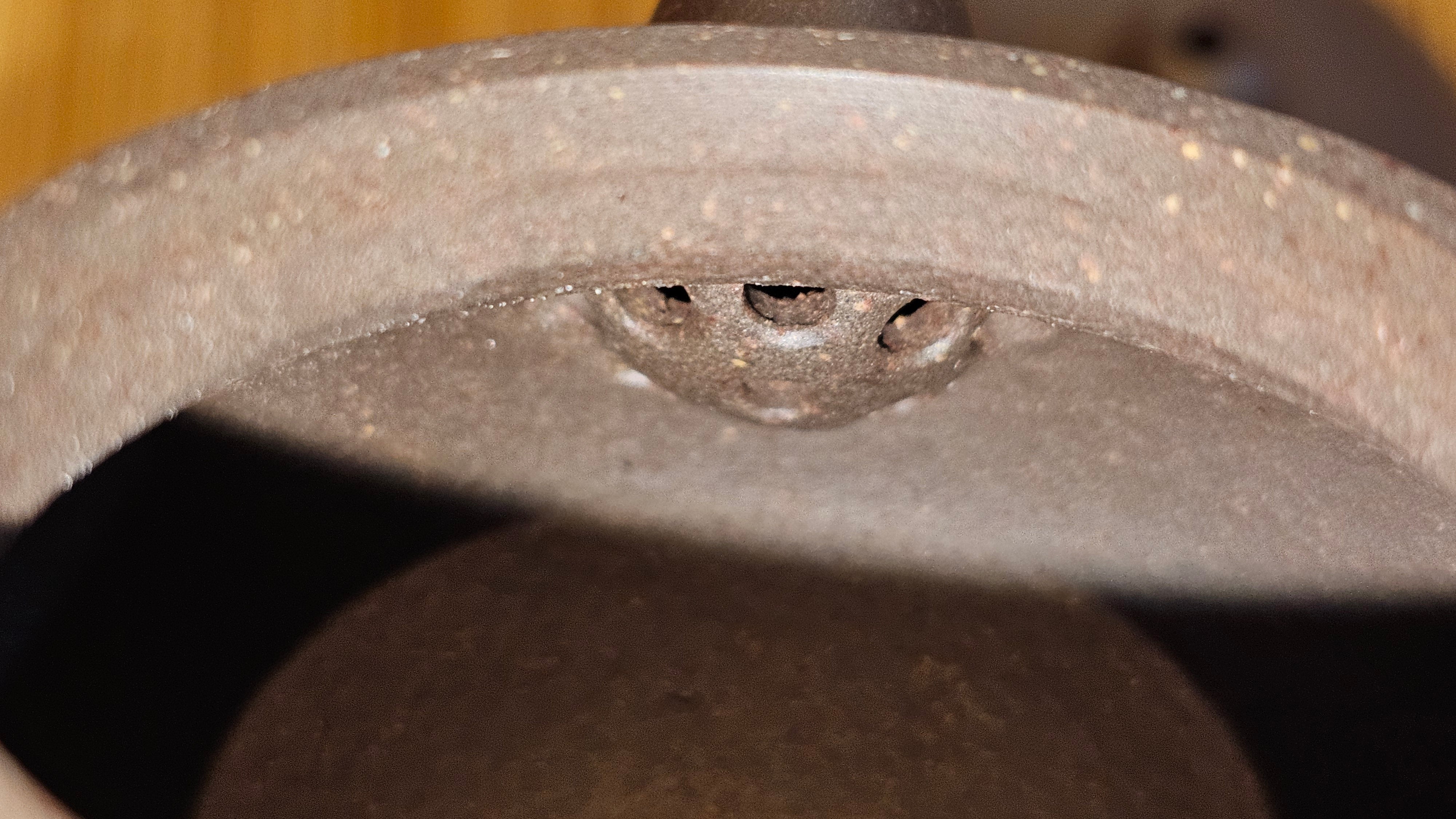 Gao Pan 高番, 134.3ml (very well-weighted bottom, stable!), Tai Xi Zi Ni (Gao Wen) 台西紫泥(高温), by our Craftsman Fan Xiao Zhi 范小智 ~!Congratulations to Mr H.H.! 1738hrs 3rd Sept 2025, Amsterdam, The Netherlands🇳🇱!