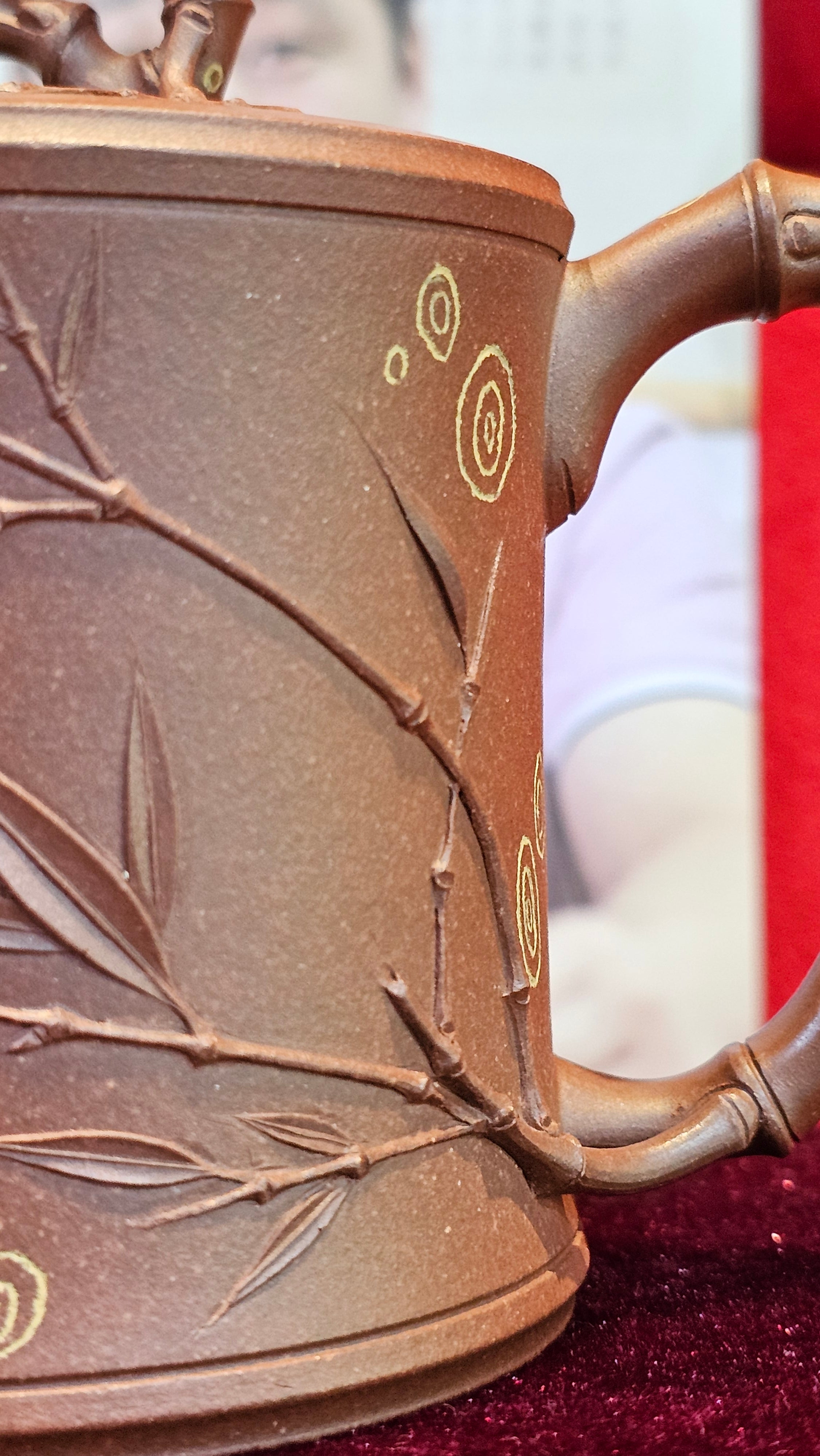 《湘妃竹段》"Xiang Fei Zhu Duan", 238.3ml, Di Cao Qing Zi Ni with Duan Ni Clay embellishments for the characteristic "Xiang Fei Bamboo" Patterns, by L4 Assoc Master Yu Chun Lei 俞春雷 ~!Congratulations to Ms S.M.! 1558hrs 4th Sept 2025, Velden! The Netherlands🇳🇱.