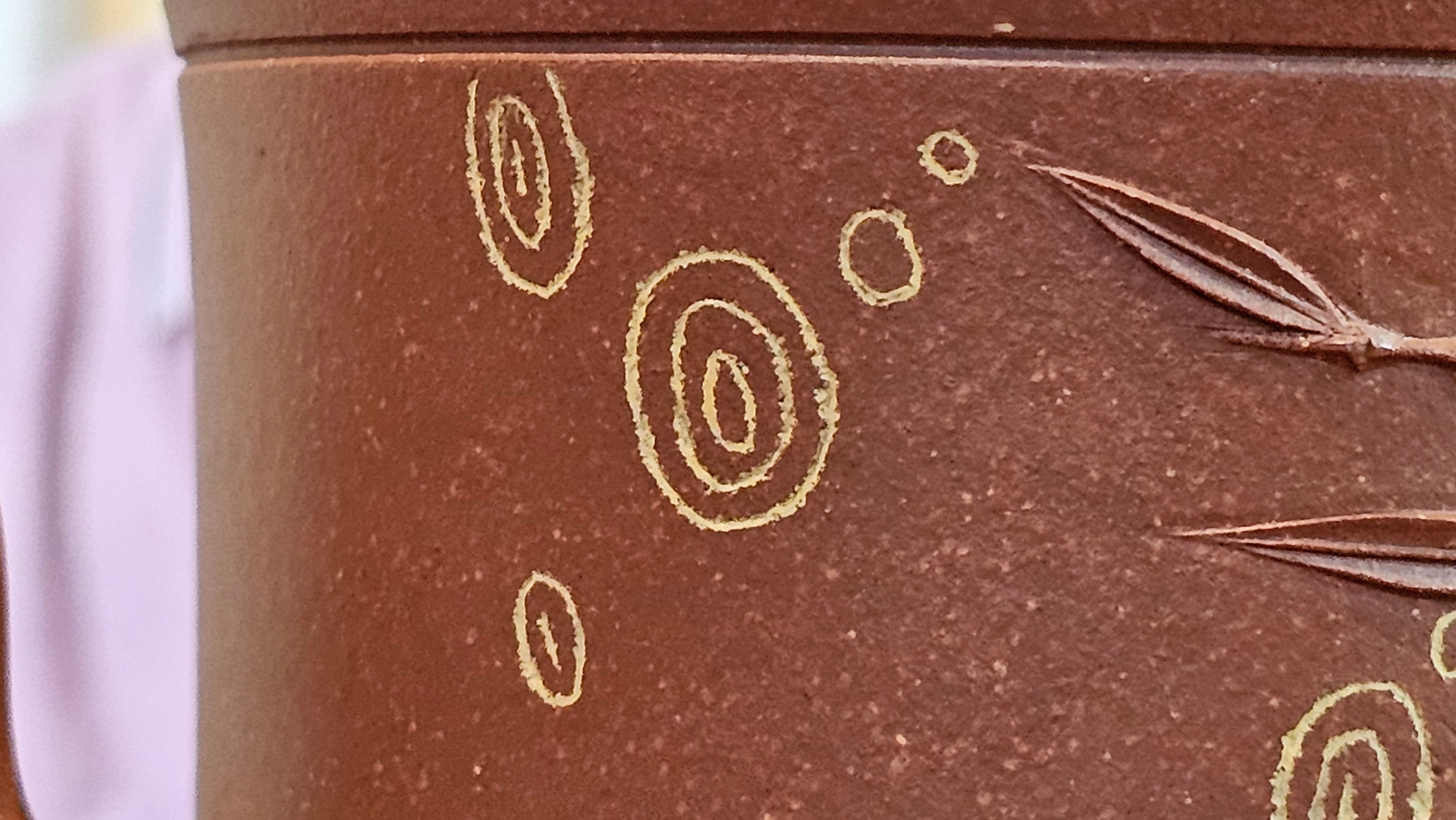 《湘妃竹段》"Xiang Fei Zhu Duan", 238.3ml, Di Cao Qing Zi Ni with Duan Ni Clay embellishments for the characteristic "Xiang Fei Bamboo" Patterns, by L4 Assoc Master Yu Chun Lei 俞春雷 ~!Congratulations to Ms S.M.! 1558hrs 4th Sept 2025, Velden! The Netherlands🇳🇱.