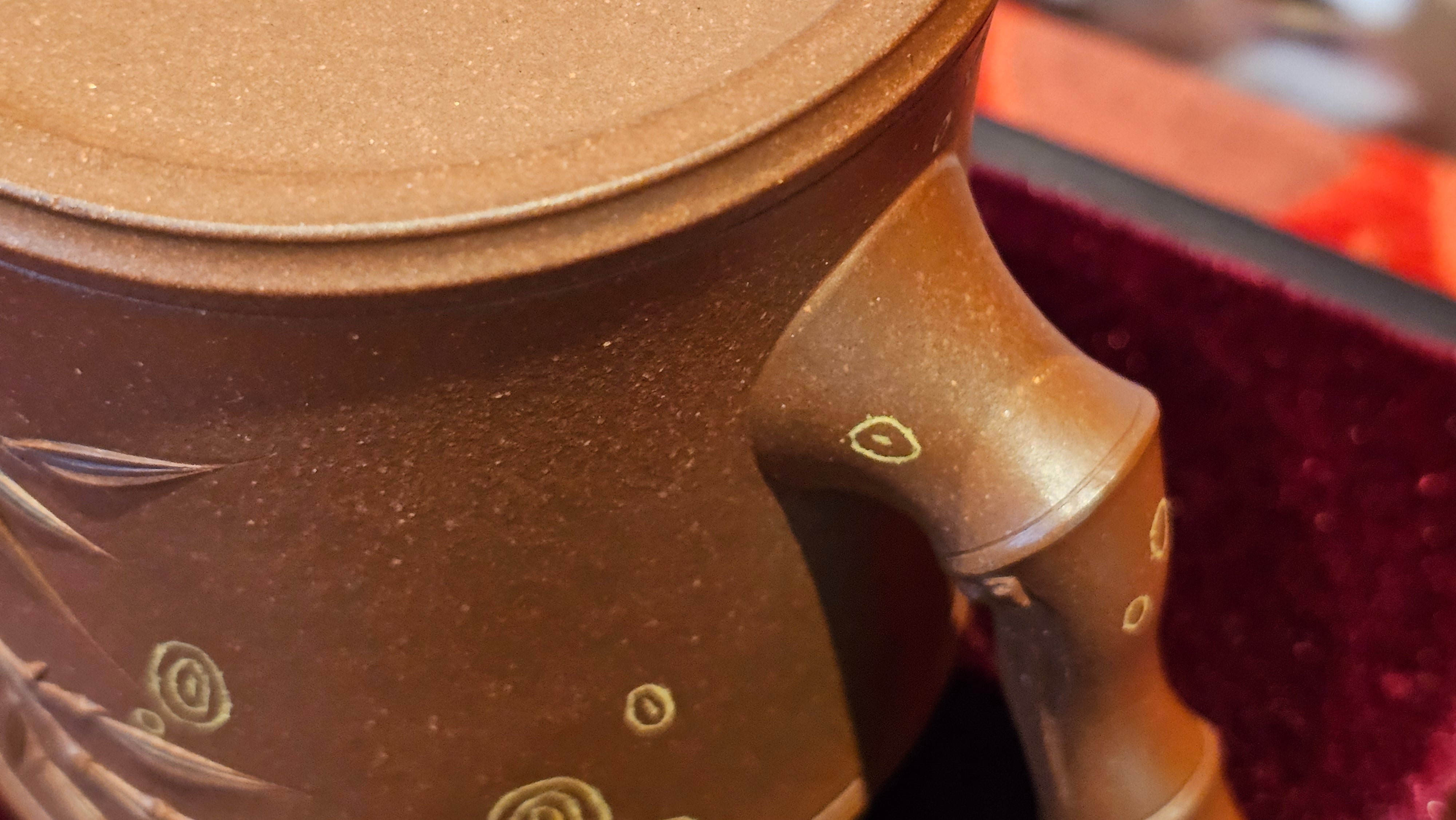 《湘妃竹段》"Xiang Fei Zhu Duan", 238.3ml, Di Cao Qing Zi Ni with Duan Ni Clay embellishments for the characteristic "Xiang Fei Bamboo" Patterns, by L4 Assoc Master Yu Chun Lei 俞春雷 ~!Congratulations to Ms S.M.! 1558hrs 4th Sept 2025, Velden! The Netherlands🇳🇱.