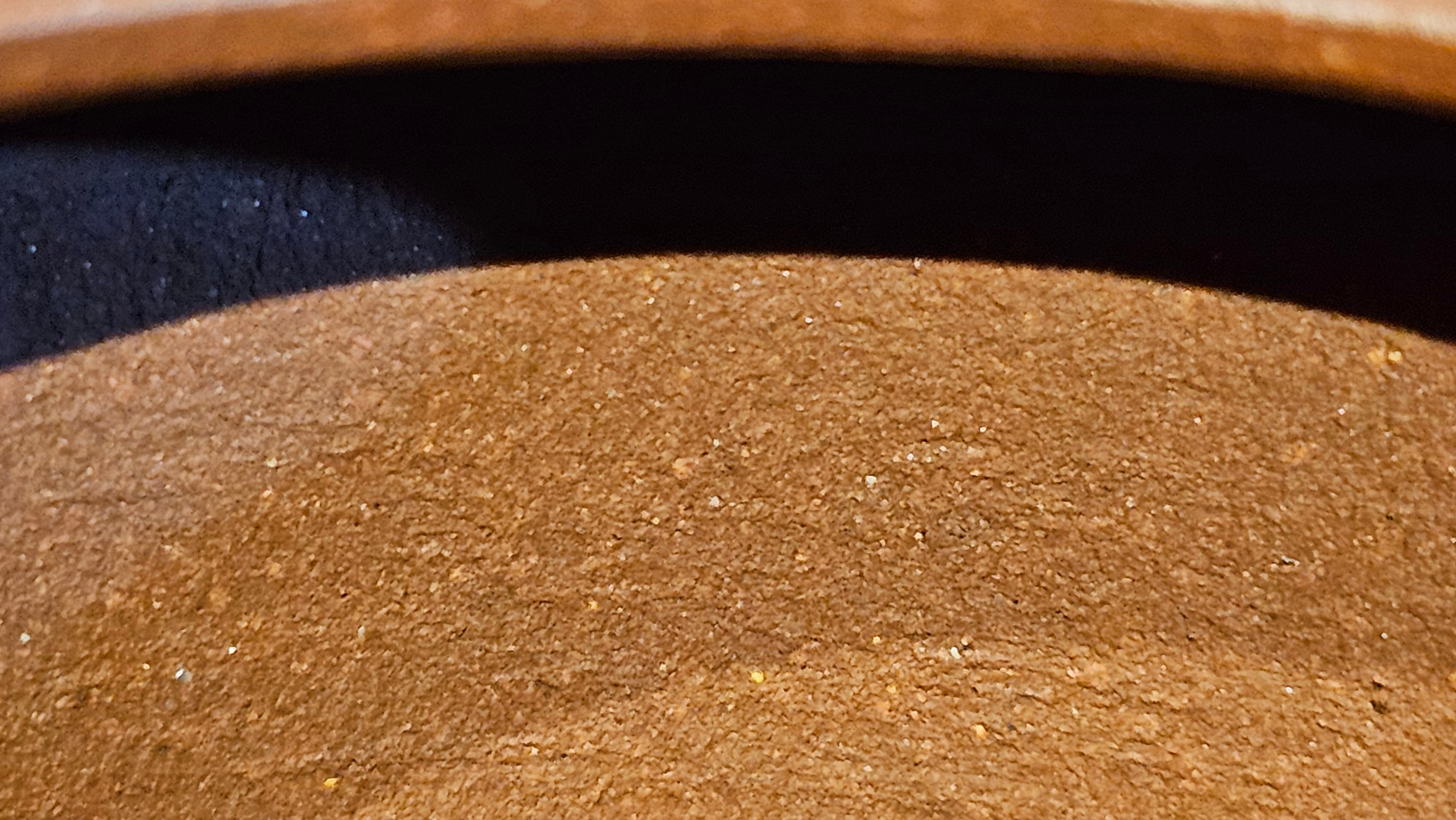 《湘妃竹段》"Xiang Fei Zhu Duan", 238.3ml, Di Cao Qing Zi Ni with Duan Ni Clay embellishments for the characteristic "Xiang Fei Bamboo" Patterns, by L4 Assoc Master Yu Chun Lei 俞春雷 ~!Congratulations to Ms S.M.! 1558hrs 4th Sept 2025, Velden! The Netherlands🇳🇱.