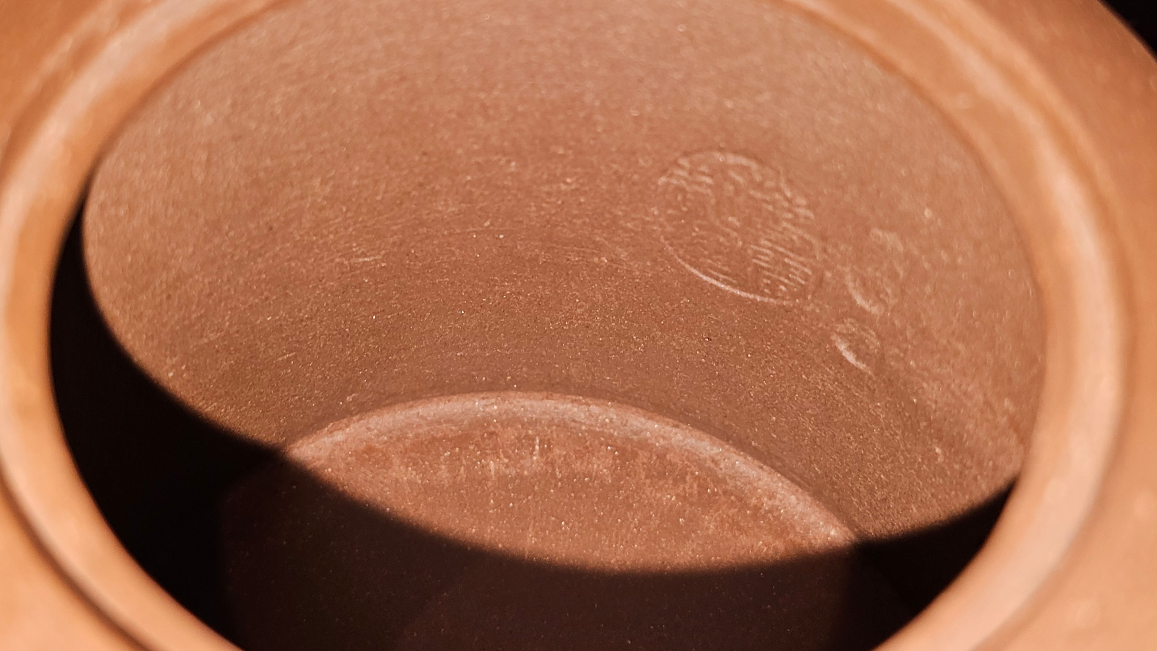 《湘妃竹段》"Xiang Fei Zhu Duan", 238.3ml, Di Cao Qing Zi Ni with Duan Ni Clay embellishments for the characteristic "Xiang Fei Bamboo" Patterns, by L4 Assoc Master Yu Chun Lei 俞春雷 ~!Congratulations to Ms S.M.! 1558hrs 4th Sept 2025, Velden! The Netherlands🇳🇱.