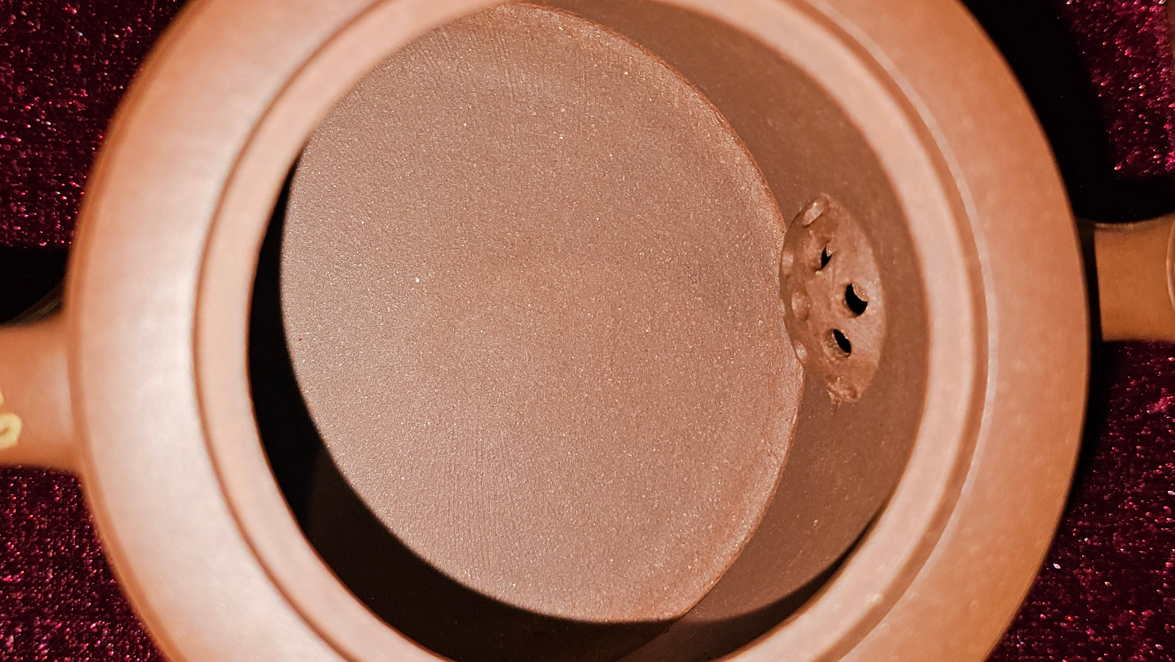 《湘妃竹段》"Xiang Fei Zhu Duan", 238.3ml, Di Cao Qing Zi Ni with Duan Ni Clay embellishments for the characteristic "Xiang Fei Bamboo" Patterns, by L4 Assoc Master Yu Chun Lei 俞春雷 ~!Congratulations to Ms S.M.! 1558hrs 4th Sept 2025, Velden! The Netherlands🇳🇱.