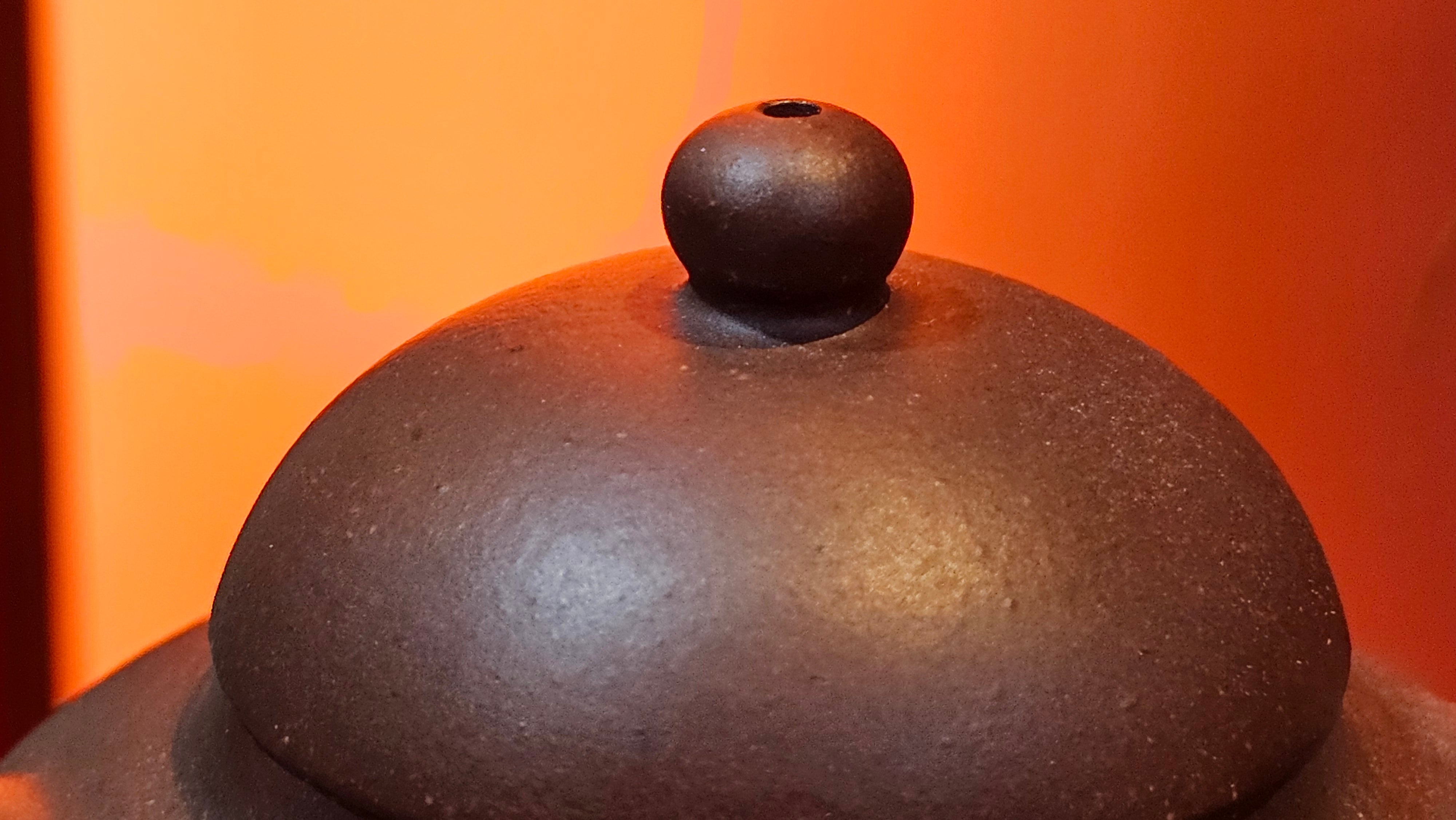 Gao Pan 高番, 136.3ml (very well-weighted bottom, stable!), Zi Ni (Low Sieve Count) 紫泥(低目数), by our Craftsman Fan Xiao Zhi 范小智 ~ Congratulations to Mr M.S.! 1805hrs 5th Sept 2025, Southbury! CT!