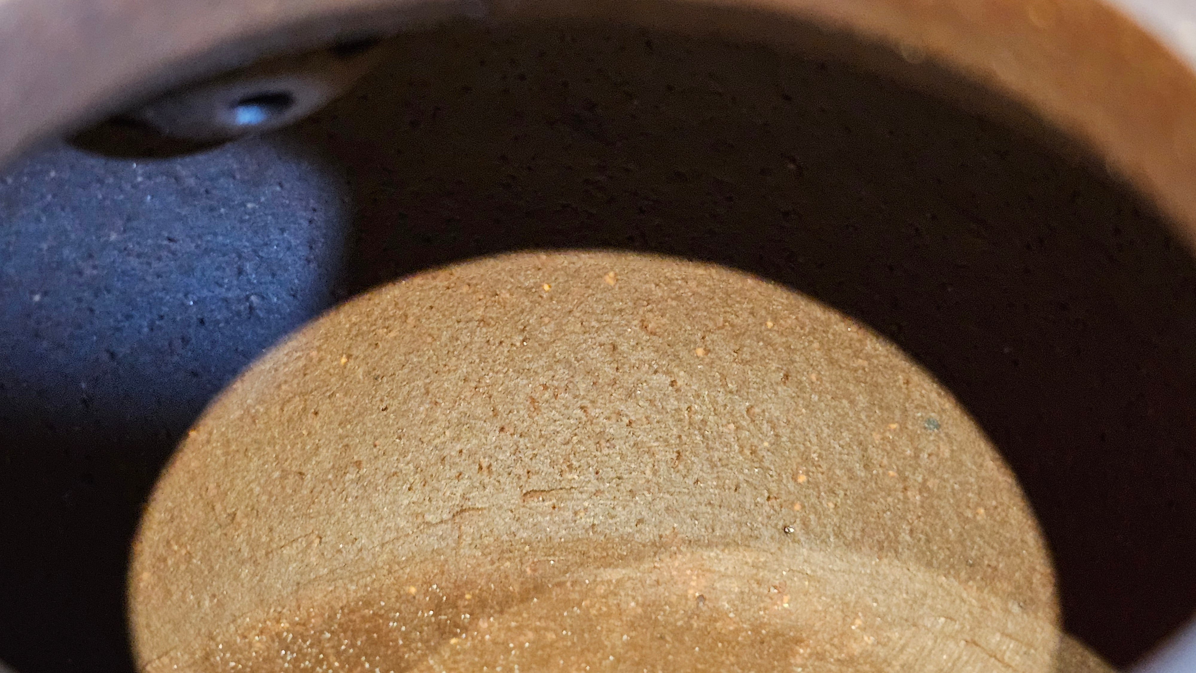 Gao Pan 高番, 136.3ml (very well-weighted bottom, stable!), Zi Ni (Low Sieve Count) 紫泥(低目数), by our Craftsman Fan Xiao Zhi 范小智 ~ Congratulations to Mr M.S.! 1805hrs 5th Sept 2025, Southbury! CT!