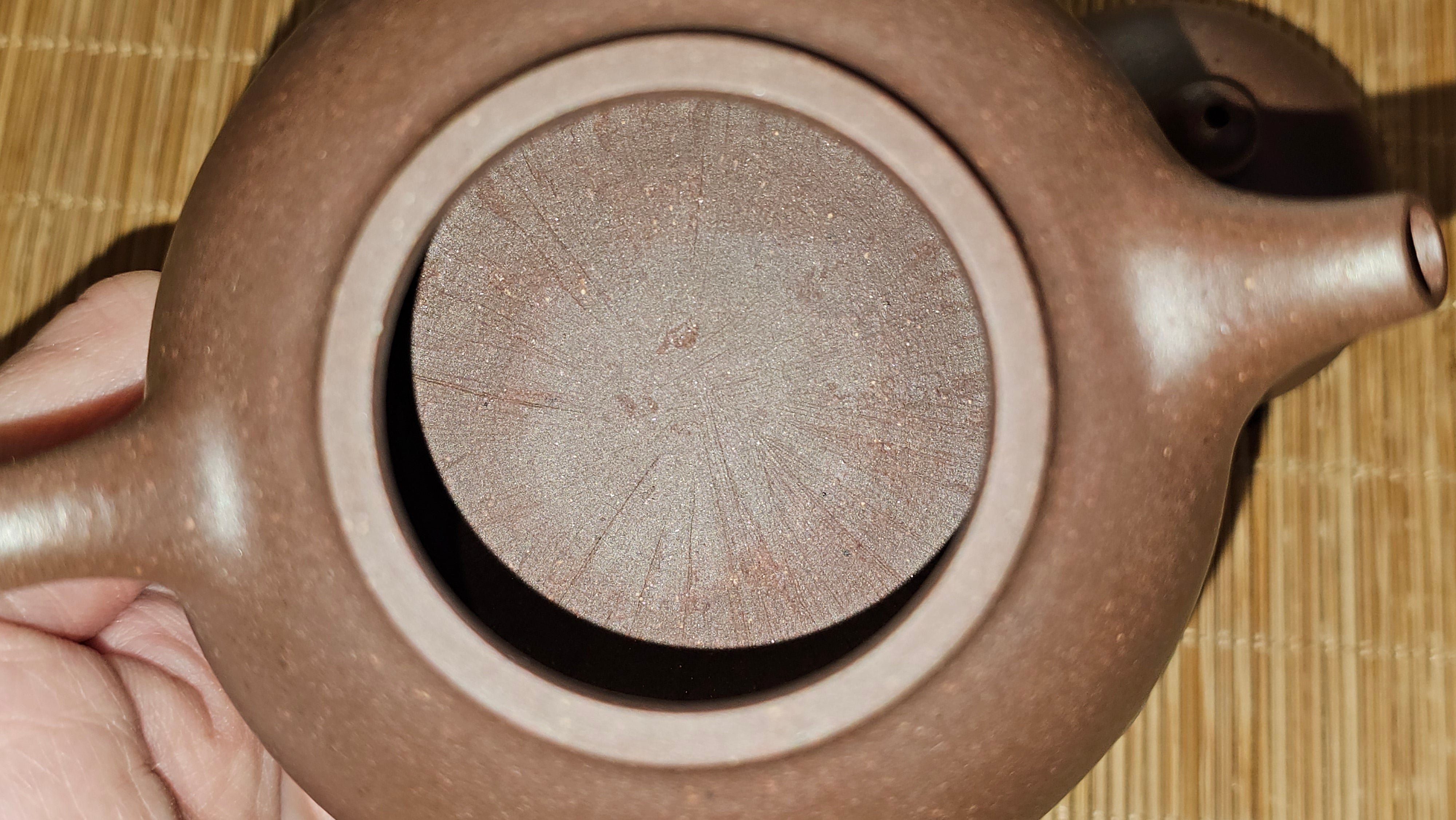 Gao Pan 高番, 136.3ml (very well-weighted bottom, stable!), Zi Ni (Low Sieve Count) 紫泥(低目数), by our Craftsman Fan Xiao Zhi 范小智 ~ Congratulations to Mr M.S.! 1805hrs 5th Sept 2025, Southbury! CT!