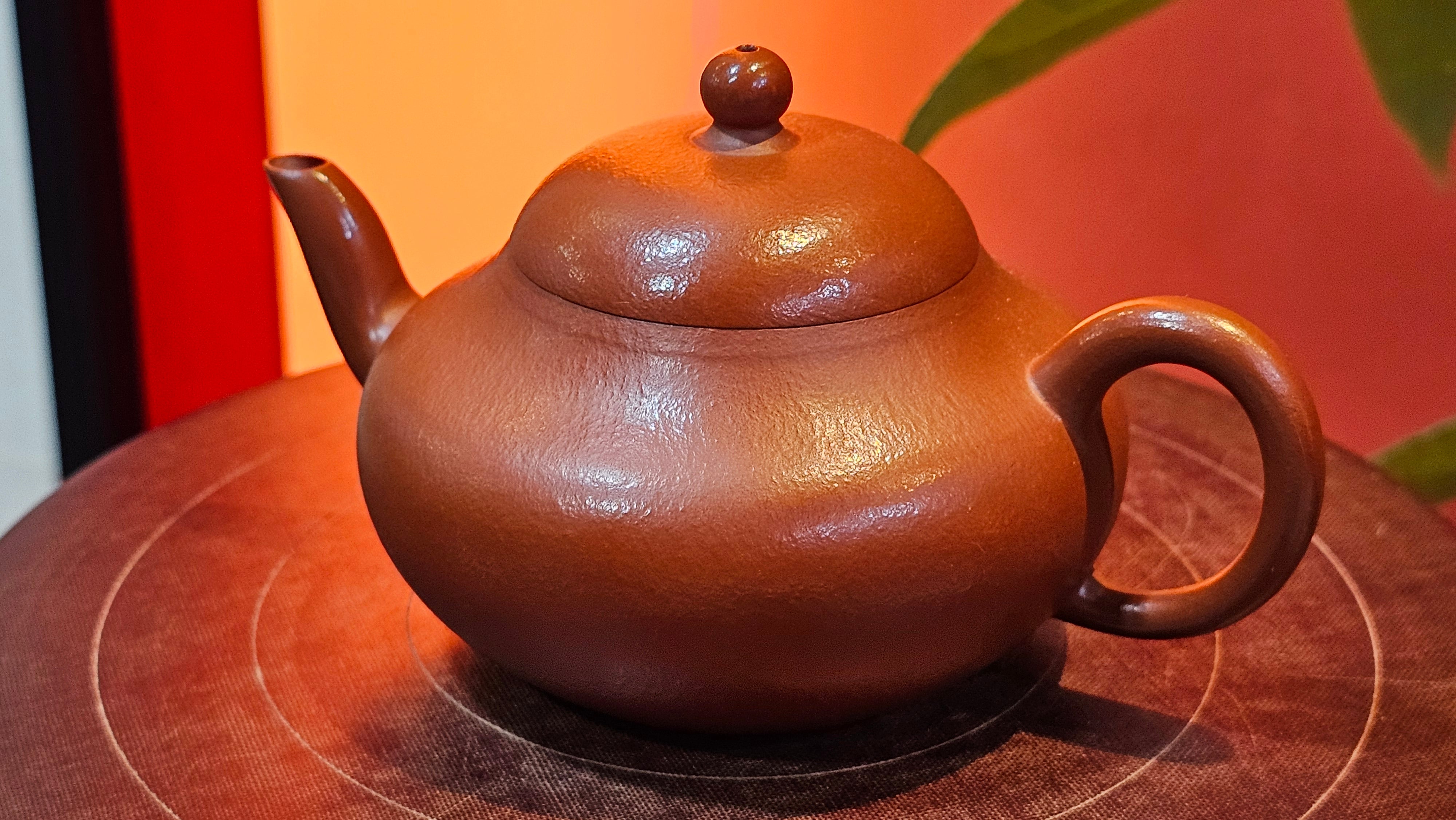 Li Xing 梨形, 151.8ml, Xiao Mei Yao Zhu Ni 小煤窑朱泥 by Craftsman Zhai Yi Yao 翟一耀 ~!Congratulations to Mr K.S.! 0052hrs 10th Sept 2025, Greenville, SC!