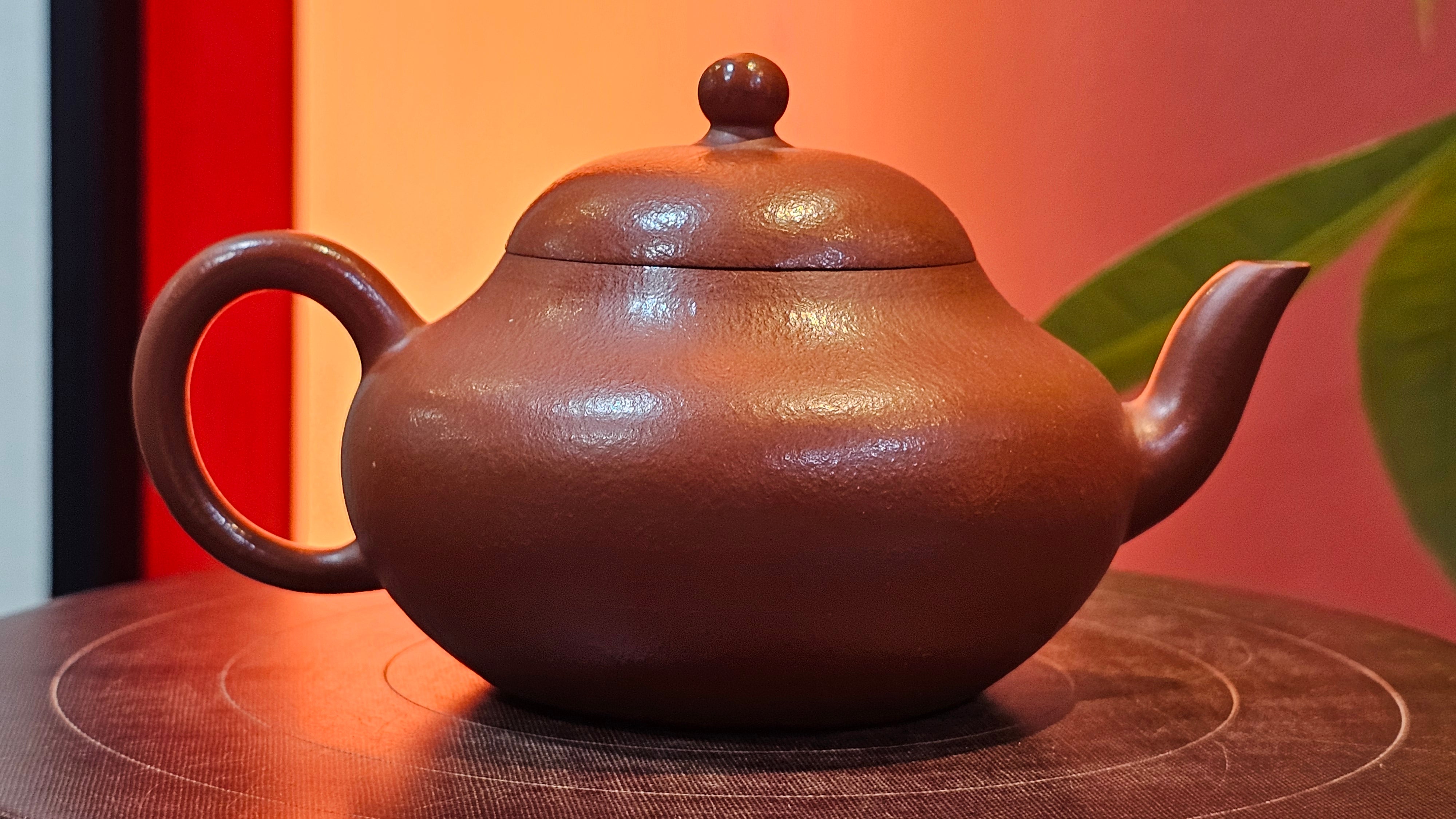 Li Xing 梨形, 151.8ml, Xiao Mei Yao Zhu Ni 小煤窑朱泥 by Craftsman Zhai Yi Yao 翟一耀 ~!Congratulations to Mr K.S.! 0052hrs 10th Sept 2025, Greenville, SC!