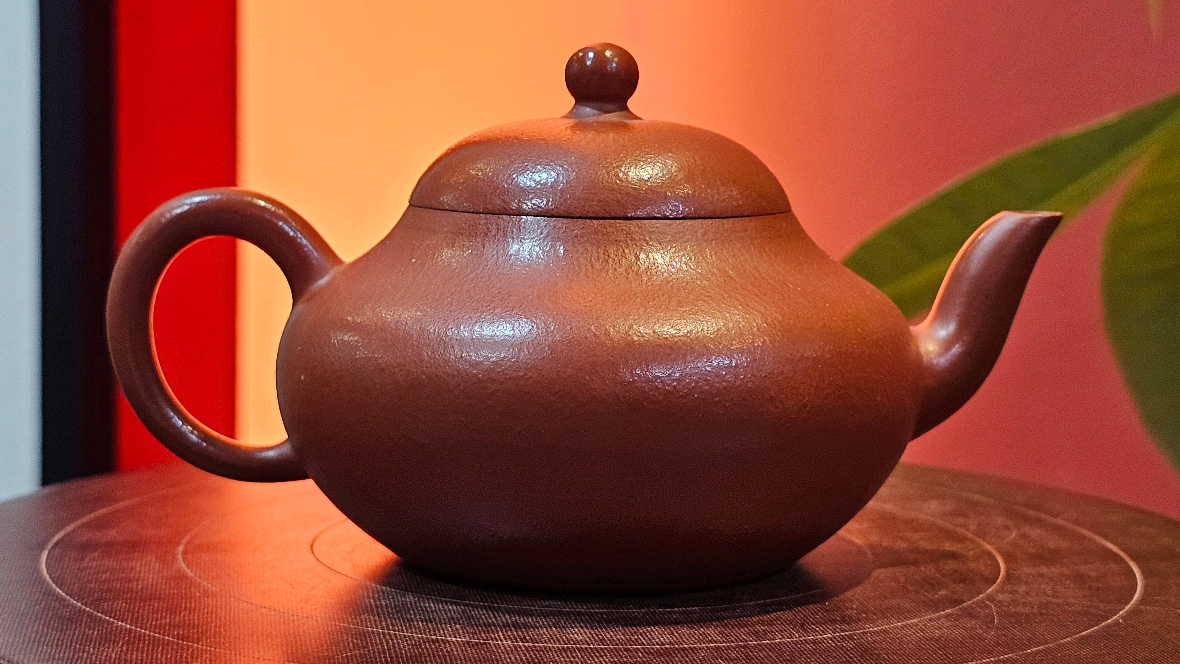 Li Xing 梨形, 151.8ml, Xiao Mei Yao Zhu Ni 小煤窑朱泥 by Craftsman Zhai Yi Yao 翟一耀 ~!Congratulations to Mr K.S.! 0052hrs 10th Sept 2025, Greenville, SC!