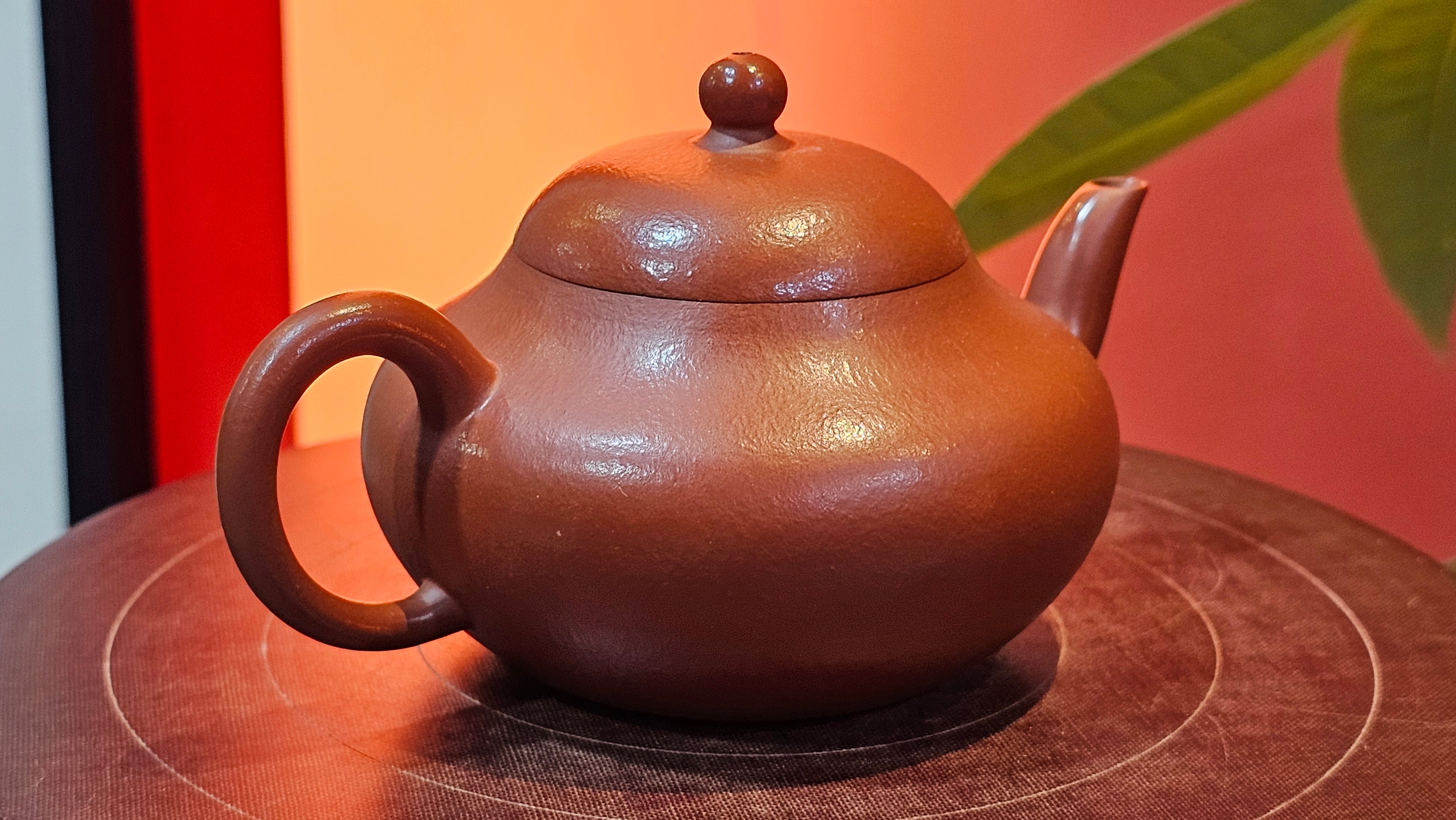 Li Xing 梨形, 151.8ml, Xiao Mei Yao Zhu Ni 小煤窑朱泥 by Craftsman Zhai Yi Yao 翟一耀 ~!Congratulations to Mr K.S.! 0052hrs 10th Sept 2025, Greenville, SC!