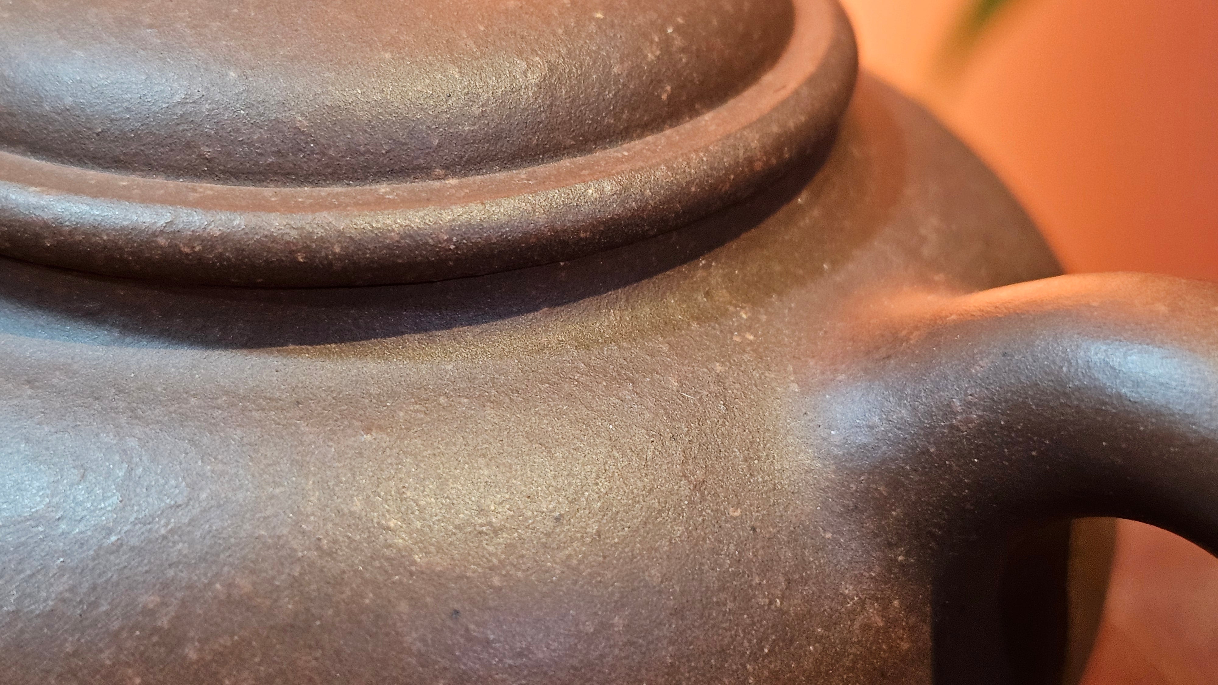 Xuan Zhu Hu 玄珠壶, 141.6ml, Zi Ni 紫泥, by our Craftsman Fan Xiao Zhi 范小智 ~ Congratulations!to Mr B.H.S.! 2005hrs 8th Sept 2025, Jakarta! Indonesia🇮🇩!