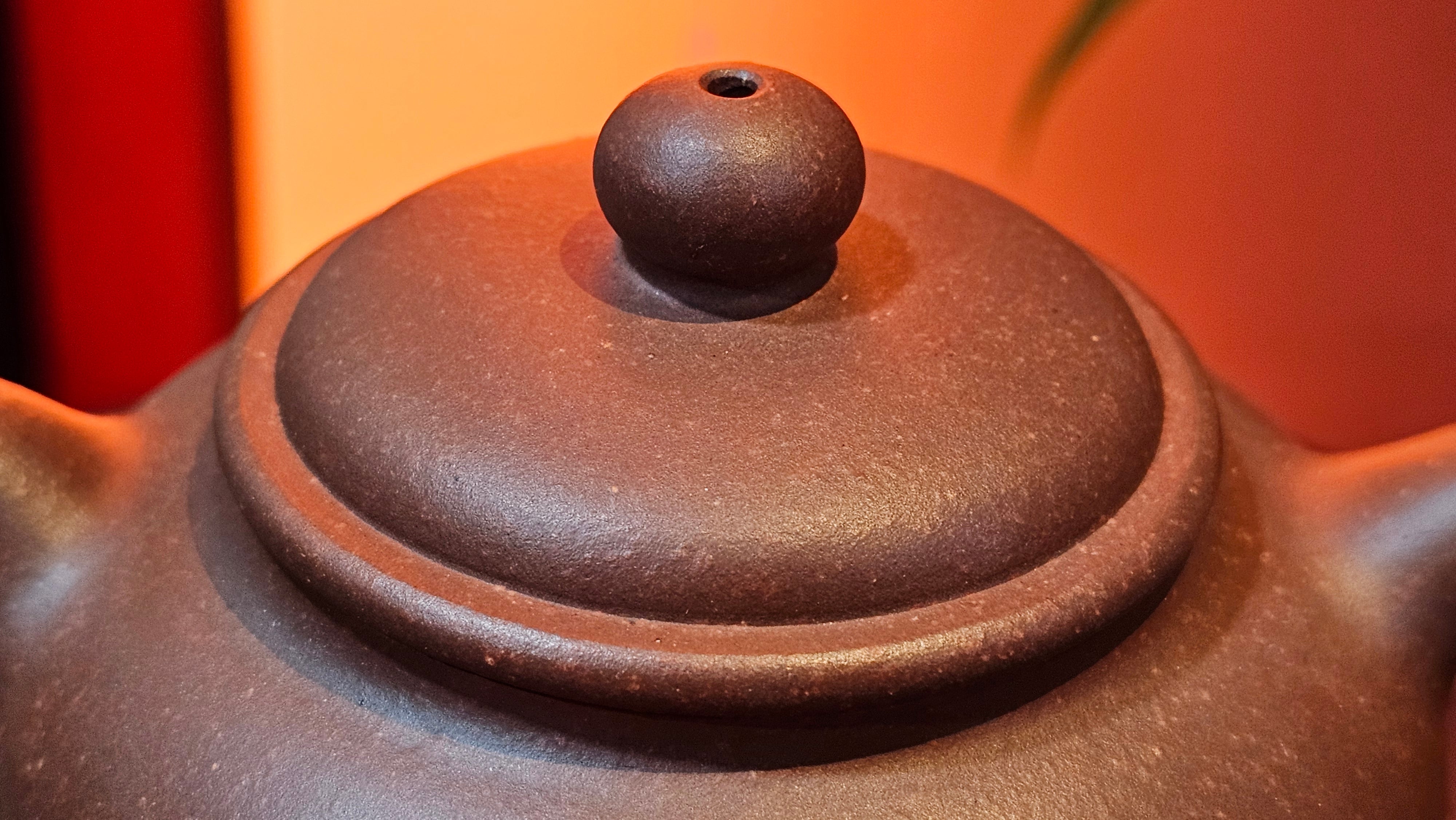 Xuan Zhu Hu 玄珠壶, 141.6ml, Zi Ni 紫泥, by our Craftsman Fan Xiao Zhi 范小智 ~ Congratulations!to Mr B.H.S.! 2005hrs 8th Sept 2025, Jakarta! Indonesia🇮🇩!