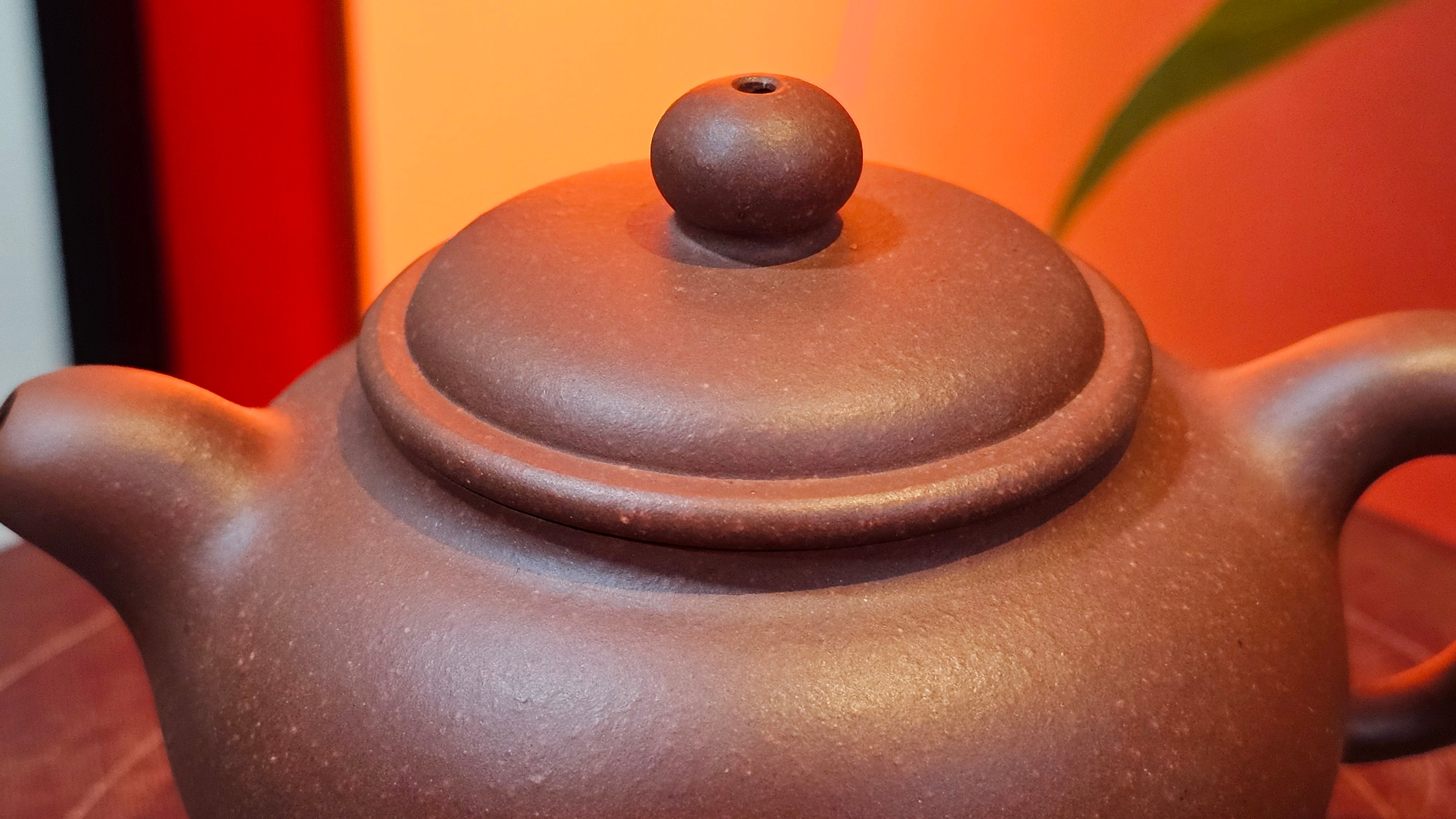 Xuan Zhu Hu 玄珠壶, 141.6ml, Zi Ni 紫泥, by our Craftsman Fan Xiao Zhi 范小智 ~ Congratulations!to Mr B.H.S.! 2005hrs 8th Sept 2025, Jakarta! Indonesia🇮🇩!