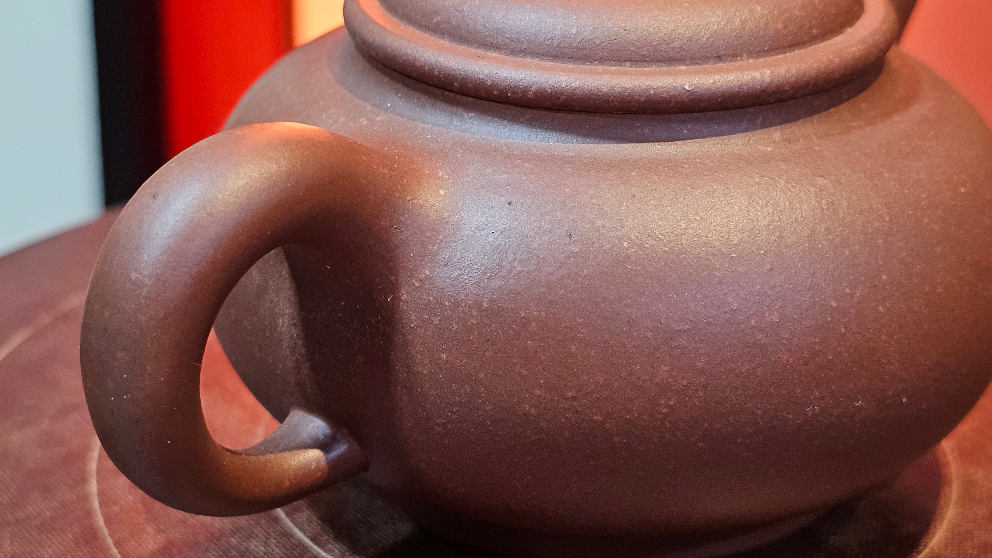 Xuan Zhu Hu 玄珠壶, 141.6ml, Zi Ni 紫泥, by our Craftsman Fan Xiao Zhi 范小智 ~ Congratulations!to Mr B.H.S.! 2005hrs 8th Sept 2025, Jakarta! Indonesia🇮🇩!