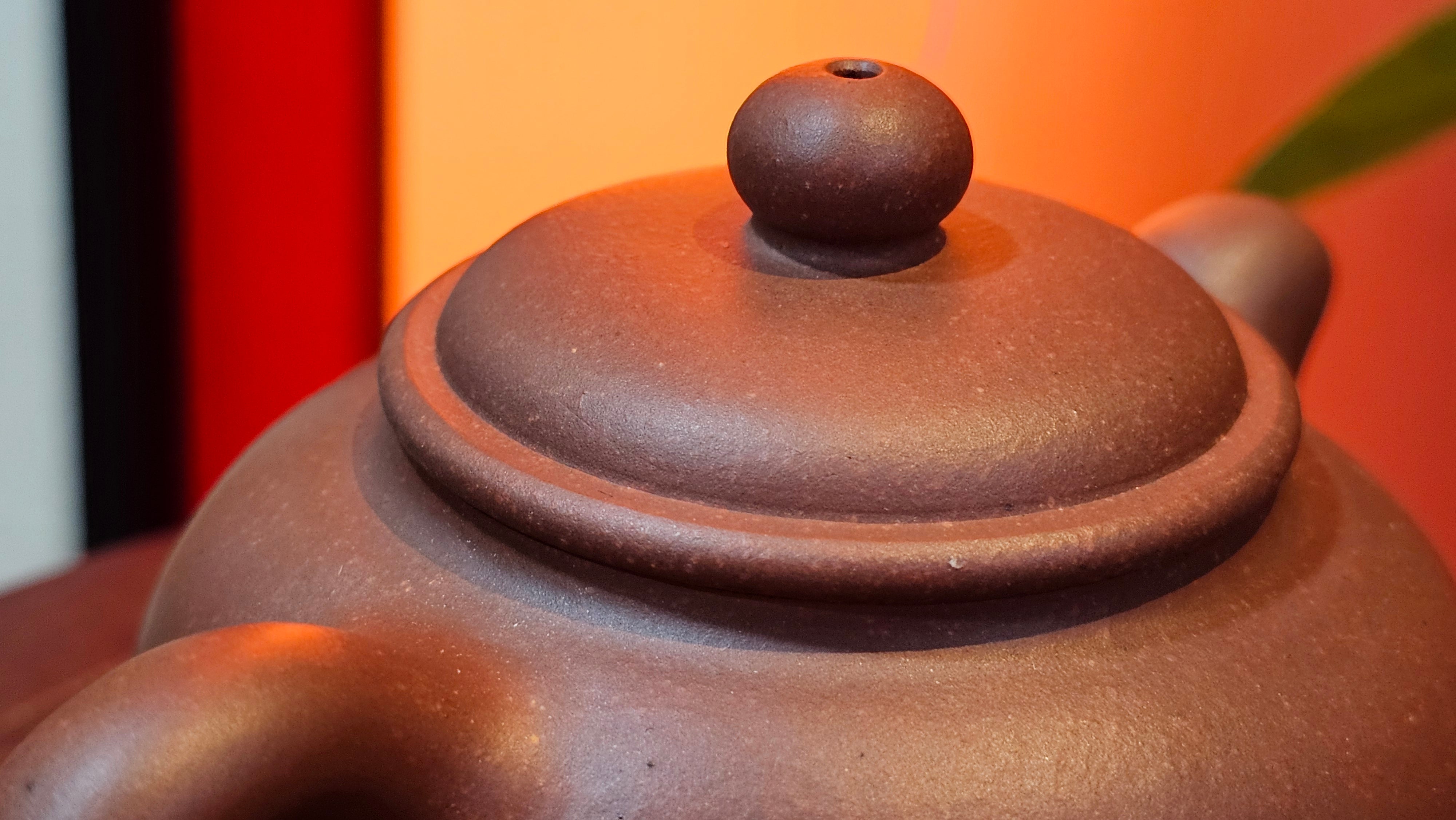 Xuan Zhu Hu 玄珠壶, 141.6ml, Zi Ni 紫泥, by our Craftsman Fan Xiao Zhi 范小智 ~ Congratulations!to Mr B.H.S.! 2005hrs 8th Sept 2025, Jakarta! Indonesia🇮🇩!