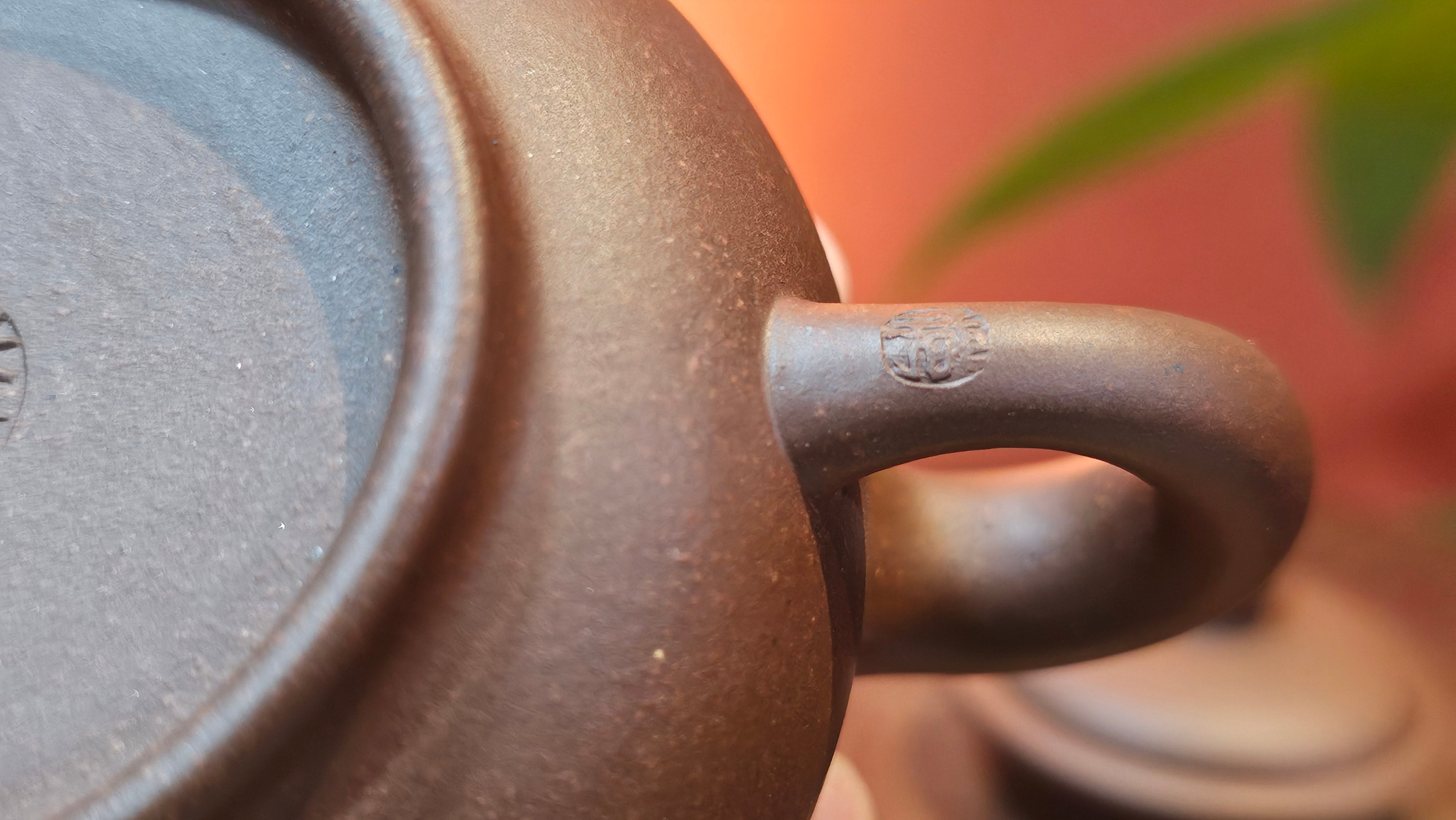 Xuan Zhu Hu 玄珠壶, 141.6ml, Zi Ni 紫泥, by our Craftsman Fan Xiao Zhi 范小智 ~ Congratulations!to Mr B.H.S.! 2005hrs 8th Sept 2025, Jakarta! Indonesia🇮🇩!