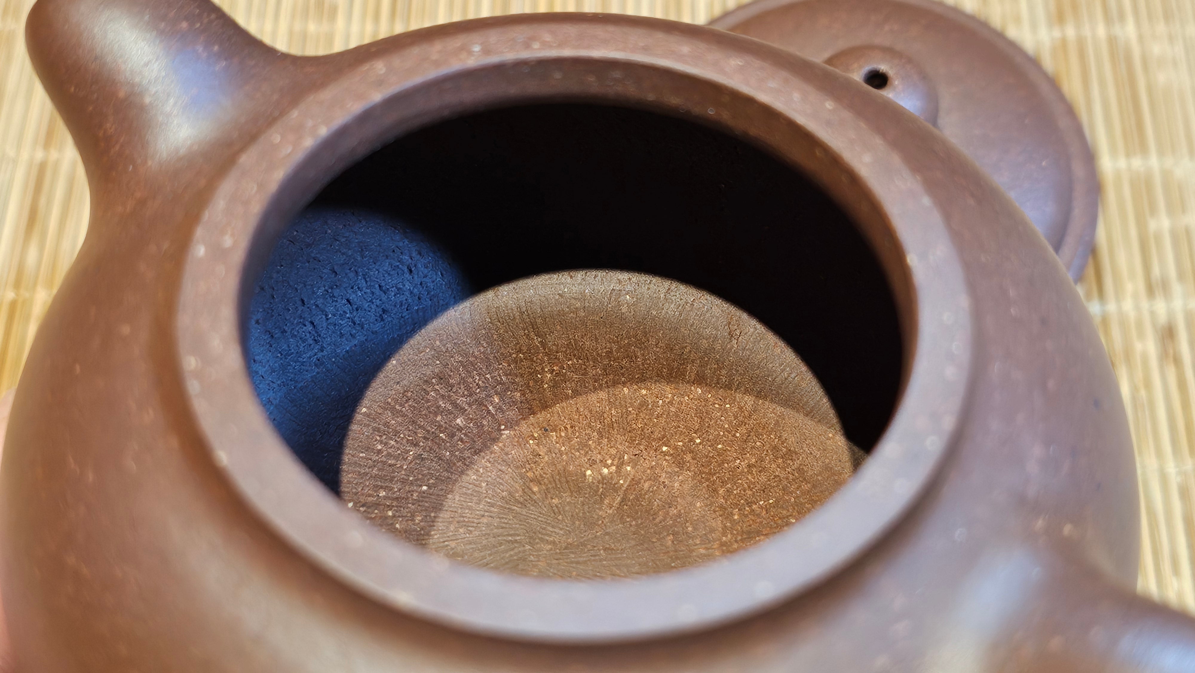 Xuan Zhu Hu 玄珠壶, 141.6ml, Zi Ni 紫泥, by our Craftsman Fan Xiao Zhi 范小智 ~ Congratulations!to Mr B.H.S.! 2005hrs 8th Sept 2025, Jakarta! Indonesia🇮🇩!