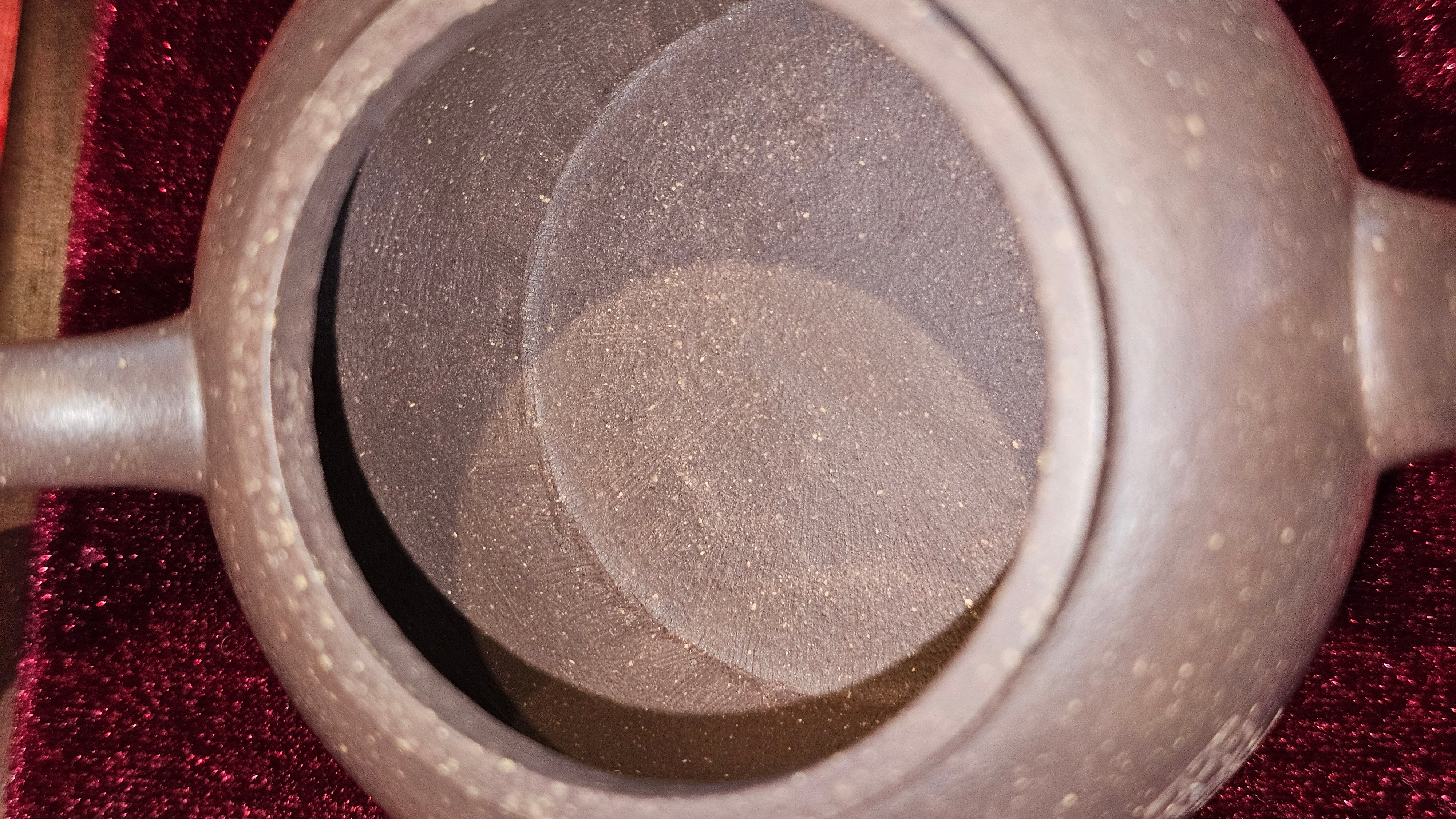 《平盖莲子》"Ping Gai Lian Zi", 233.9ml, Qing Hui Duan Ni 青灰段泥 ~ Crafted by L3A Consummate Master Artist Li Yan Ru 李艳如 ~ Congratulations to Dr W.S.! 1012hrs 6th Sept 2025! Phoenix, AZ!