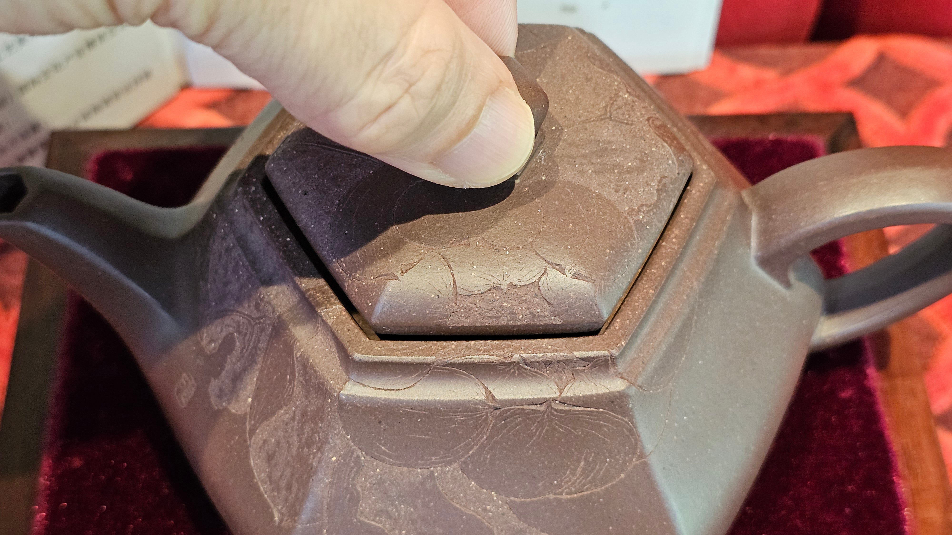 《六方半月》"Liu Fang Ban Yue", 290.1ml, "一饮涤昏寐，情思爽朗满天地" and Lotus Flower nengraving, Di Cao Qing Zi Ni 底槽青紫泥, by L2A Senior Consummate Artist Yuan Hui 袁辉 ~ Congratulations!to Ms M.L., 0732hrs 6th Sept 2025, Phoenix, AZ!