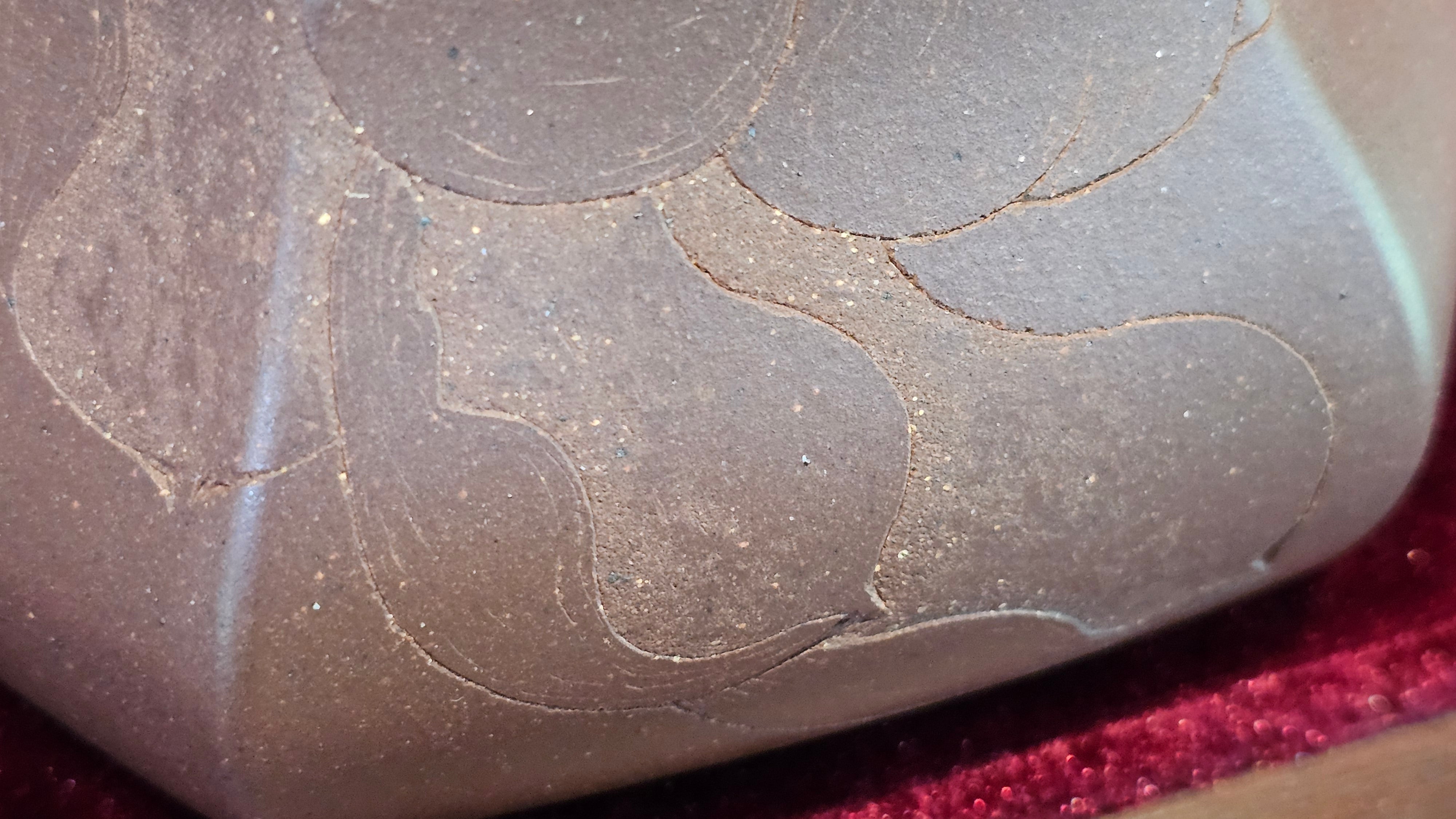 《六方半月》"Liu Fang Ban Yue", 290.1ml, "一饮涤昏寐，情思爽朗满天地" and Lotus Flower nengraving, Di Cao Qing Zi Ni 底槽青紫泥, by L2A Senior Consummate Artist Yuan Hui 袁辉 ~ Congratulations!to Ms M.L., 0732hrs 6th Sept 2025, Phoenix, AZ!