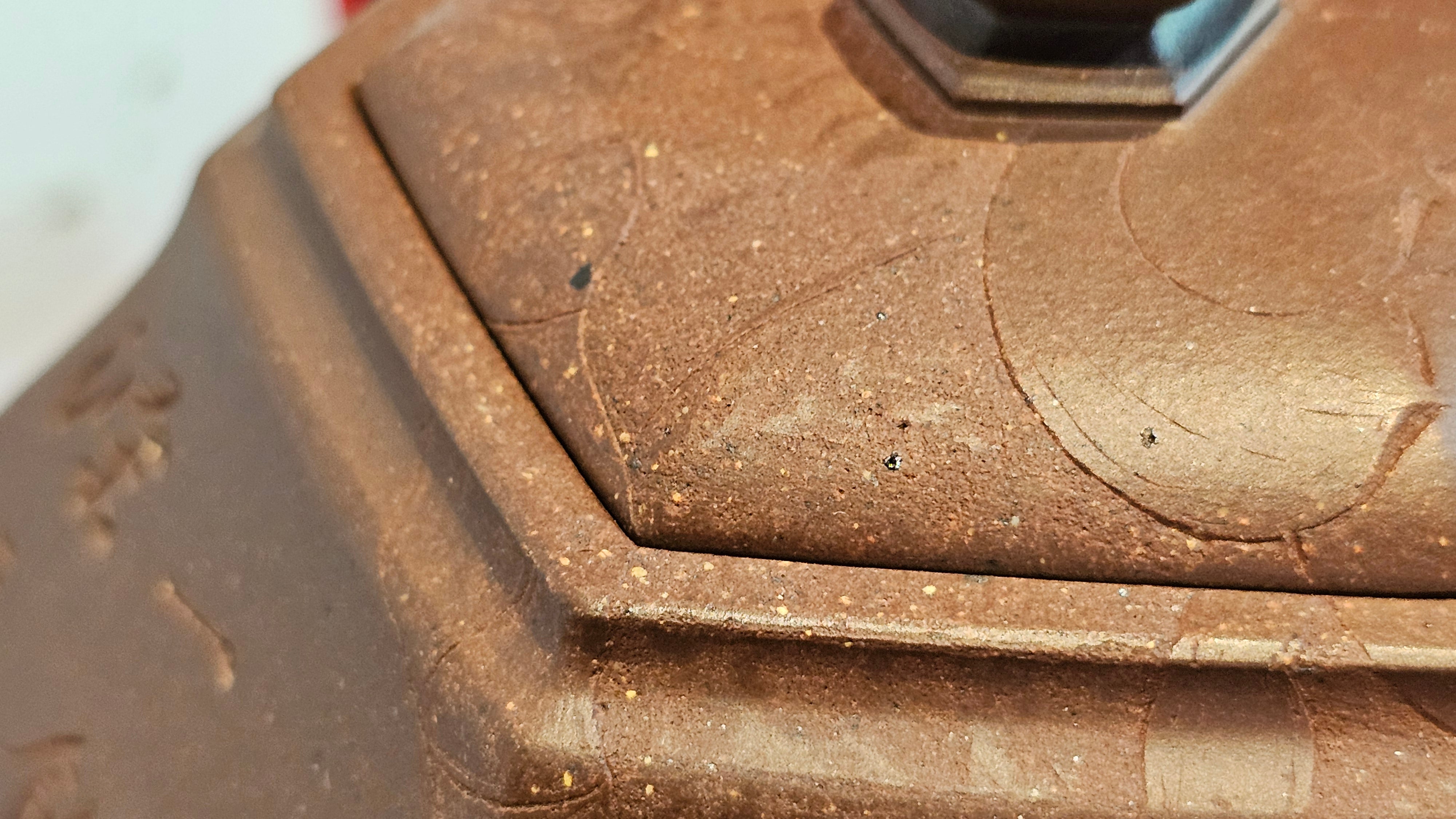 《六方半月》"Liu Fang Ban Yue", 290.1ml, "一饮涤昏寐，情思爽朗满天地" and Lotus Flower nengraving, Di Cao Qing Zi Ni 底槽青紫泥, by L2A Senior Consummate Artist Yuan Hui 袁辉 ~ Congratulations!to Ms M.L., 0732hrs 6th Sept 2025, Phoenix, AZ!