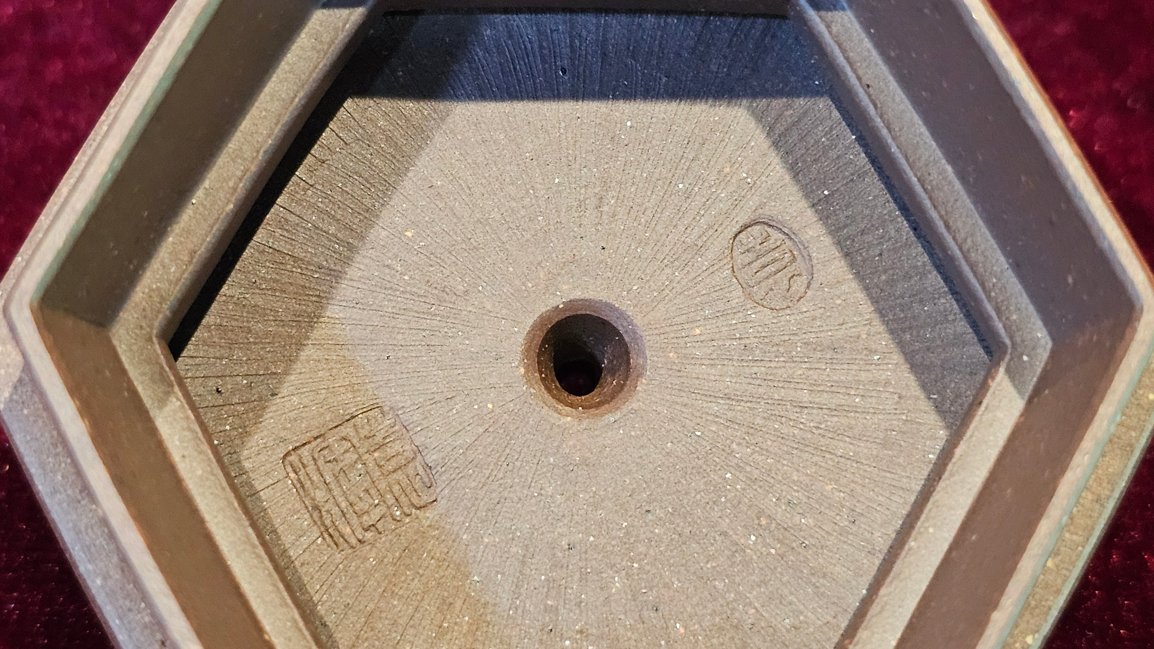 《六方半月》"Liu Fang Ban Yue", 290.1ml, "一饮涤昏寐，情思爽朗满天地" and Lotus Flower nengraving, Di Cao Qing Zi Ni 底槽青紫泥, by L2A Senior Consummate Artist Yuan Hui 袁辉 ~ Congratulations!to Ms M.L., 0732hrs 6th Sept 2025, Phoenix, AZ!