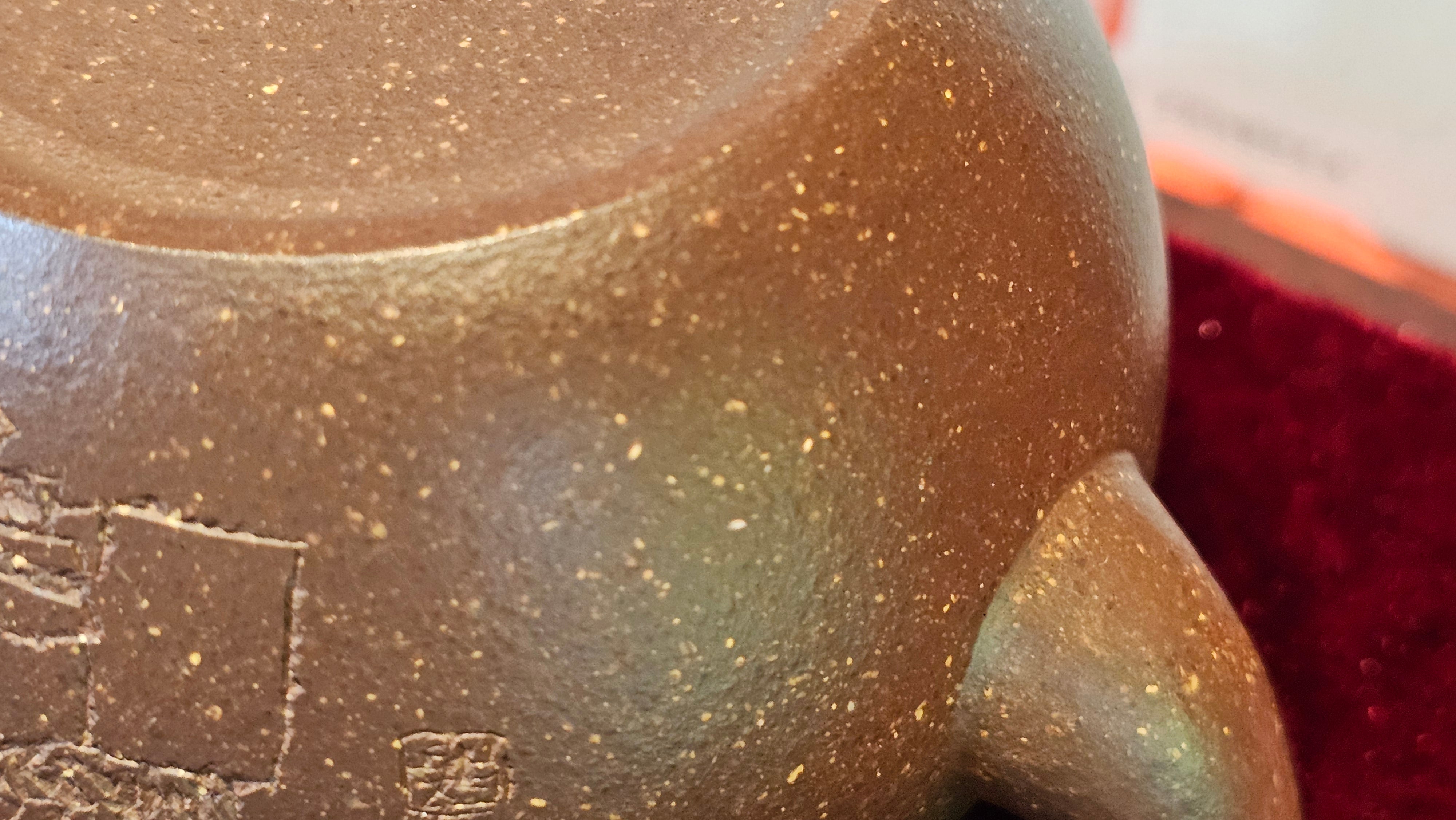 《平盖莲子》"Ping Gai Lian Zi", 233.9ml, Qing Hui Duan Ni 青灰段泥 ~ Crafted by L3A Consummate Master Artist Li Yan Ru 李艳如 ~ Congratulations to Dr W.S.! 1012hrs 6th Sept 2025! Phoenix, AZ!