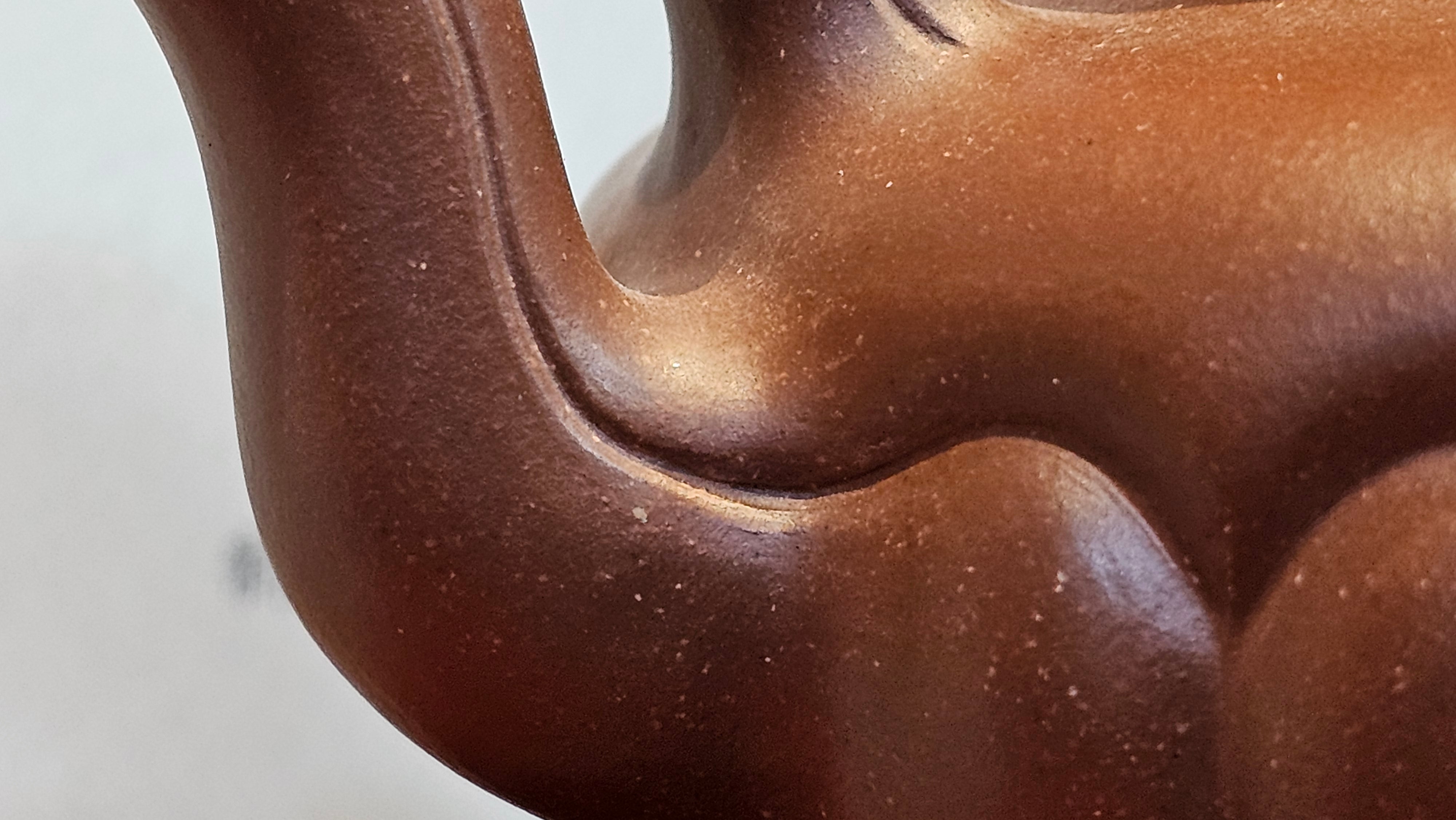 《禅意提梁》"Chan Yi Ti Liang~ Meditative Enlightenment:Top Handle", 493.3ml, ~ Crafted by L3A Master Consummate Artist Li Yan Ru 李艳如。