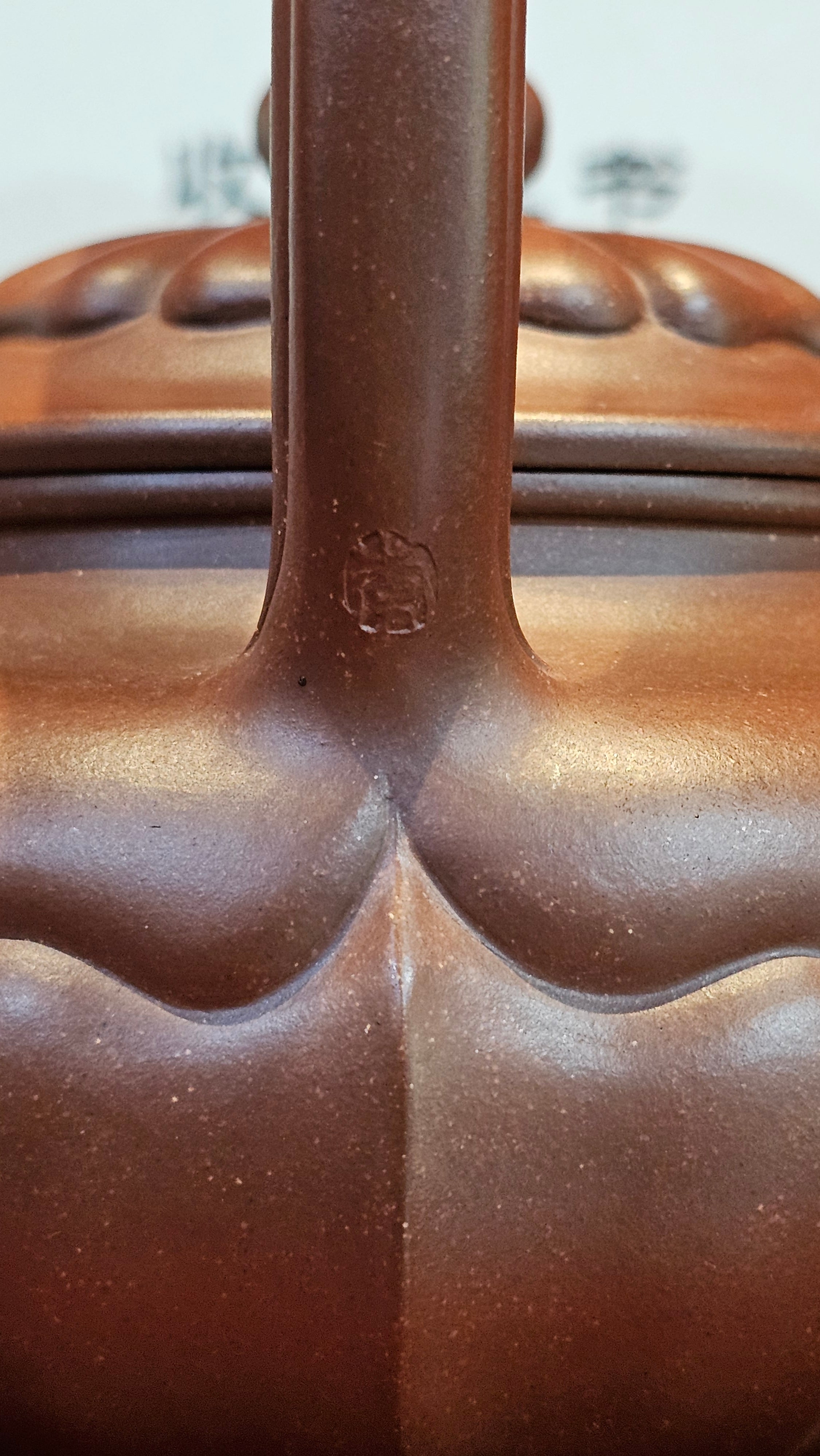 《禅意提梁》"Chan Yi Ti Liang~ Meditative Enlightenment:Top Handle", 493.3ml, ~ Crafted by L3A Master Consummate Artist Li Yan Ru 李艳如。