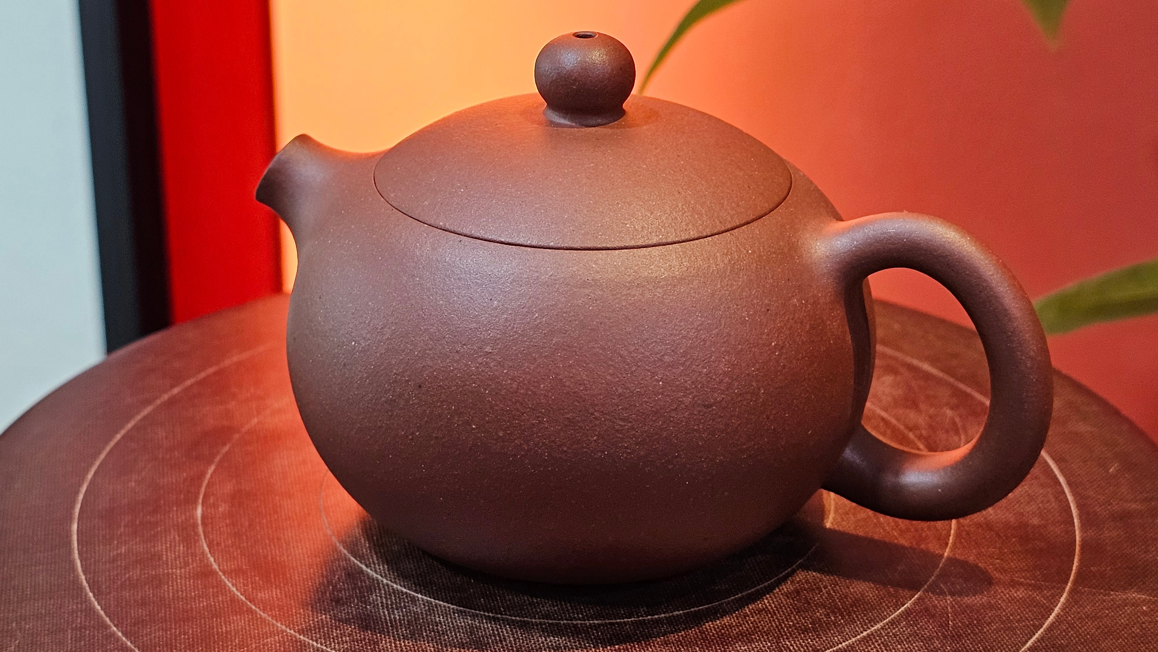 Xi Shi 西施, 145.3ml, Di Cao Qing Zi Ni 底槽青紫泥, by Craftsman Gu Xiao Ming 顾小明 ~ Congratulations to!R.M., 1001hrs 24th Sept 2025! Coburg! Australia🇦🇺.