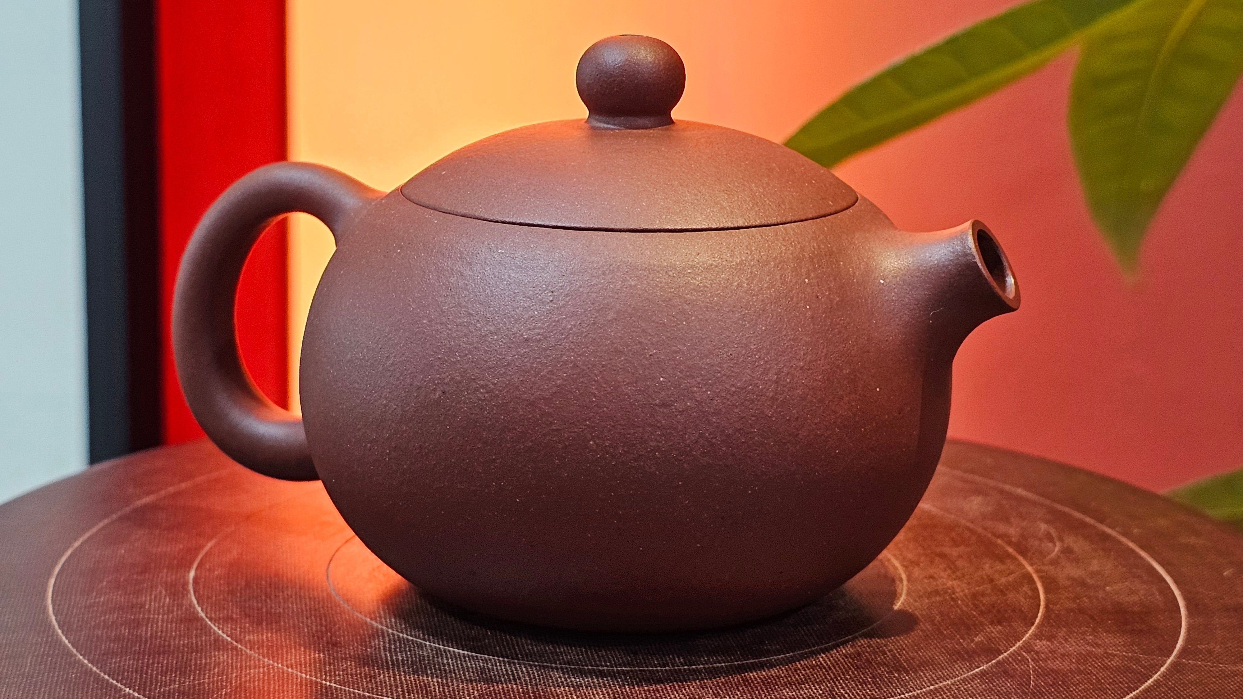 Xi Shi 西施, 145.3ml, Di Cao Qing Zi Ni 底槽青紫泥, by Craftsman Gu Xiao Ming 顾小明 ~ Congratulations to!R.M., 1001hrs 24th Sept 2025! Coburg! Australia🇦🇺.