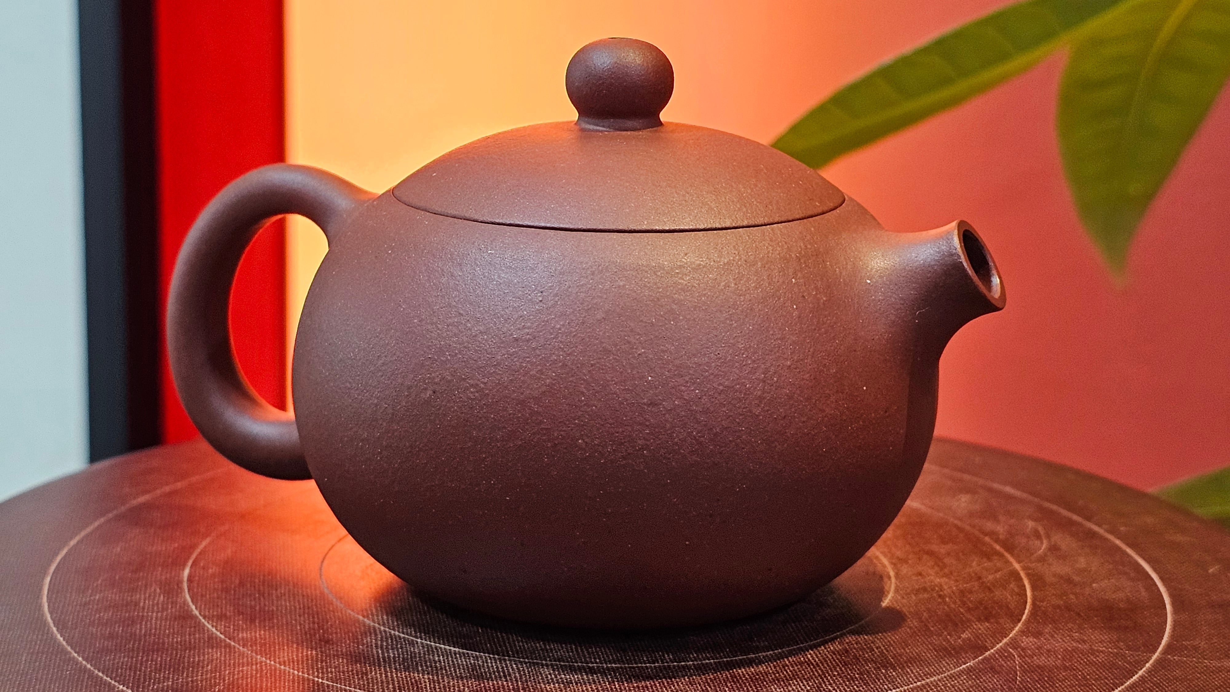 Xi Shi 西施, 145.3ml, Di Cao Qing Zi Ni 底槽青紫泥, by Craftsman Gu Xiao Ming 顾小明 ~ Congratulations to!R.M., 1001hrs 24th Sept 2025! Coburg! Australia🇦🇺.