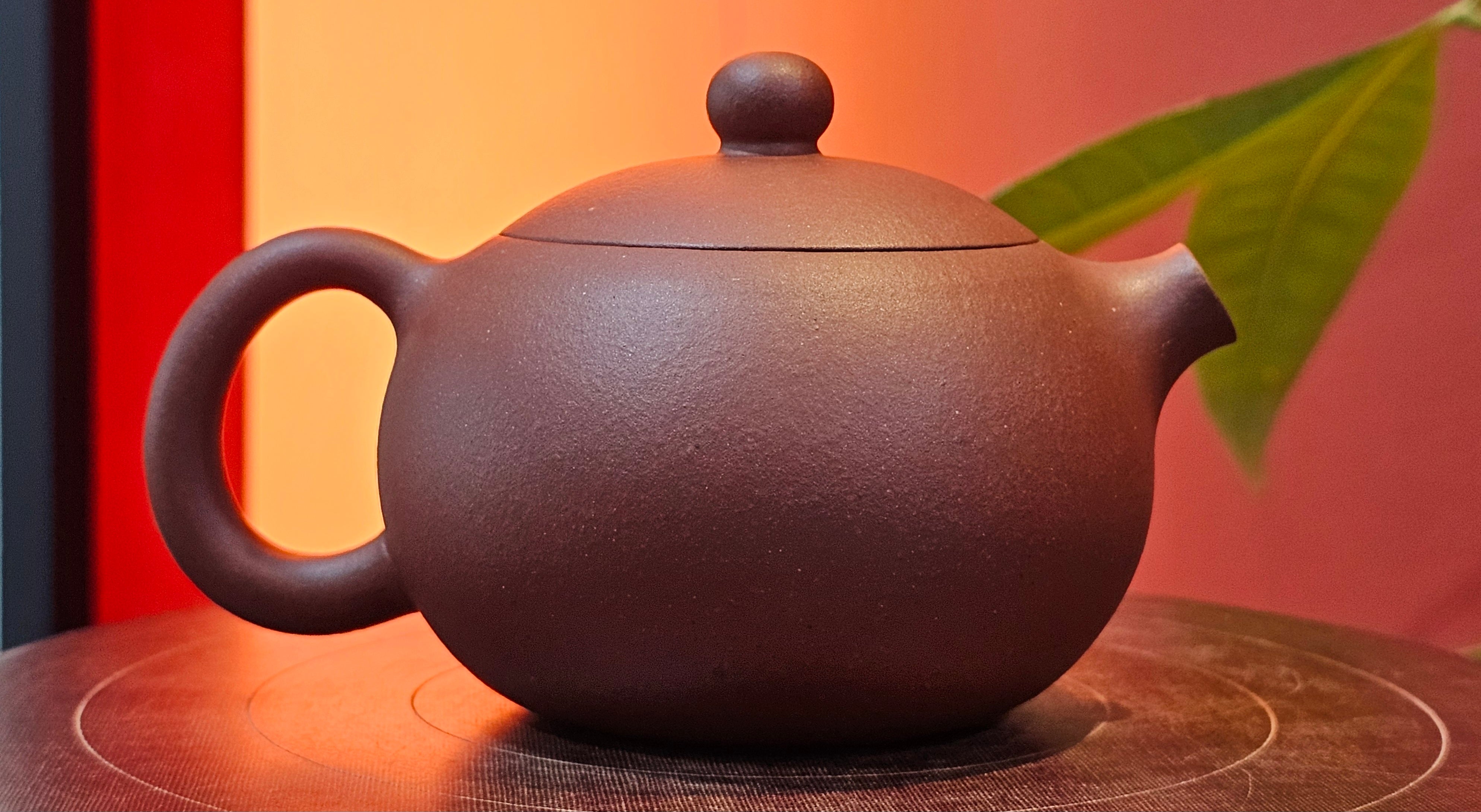 Xi Shi 西施, 145.3ml, Di Cao Qing Zi Ni 底槽青紫泥, by Craftsman Gu Xiao Ming 顾小明 ~ Congratulations to!R.M., 1001hrs 24th Sept 2025! Coburg! Australia🇦🇺.