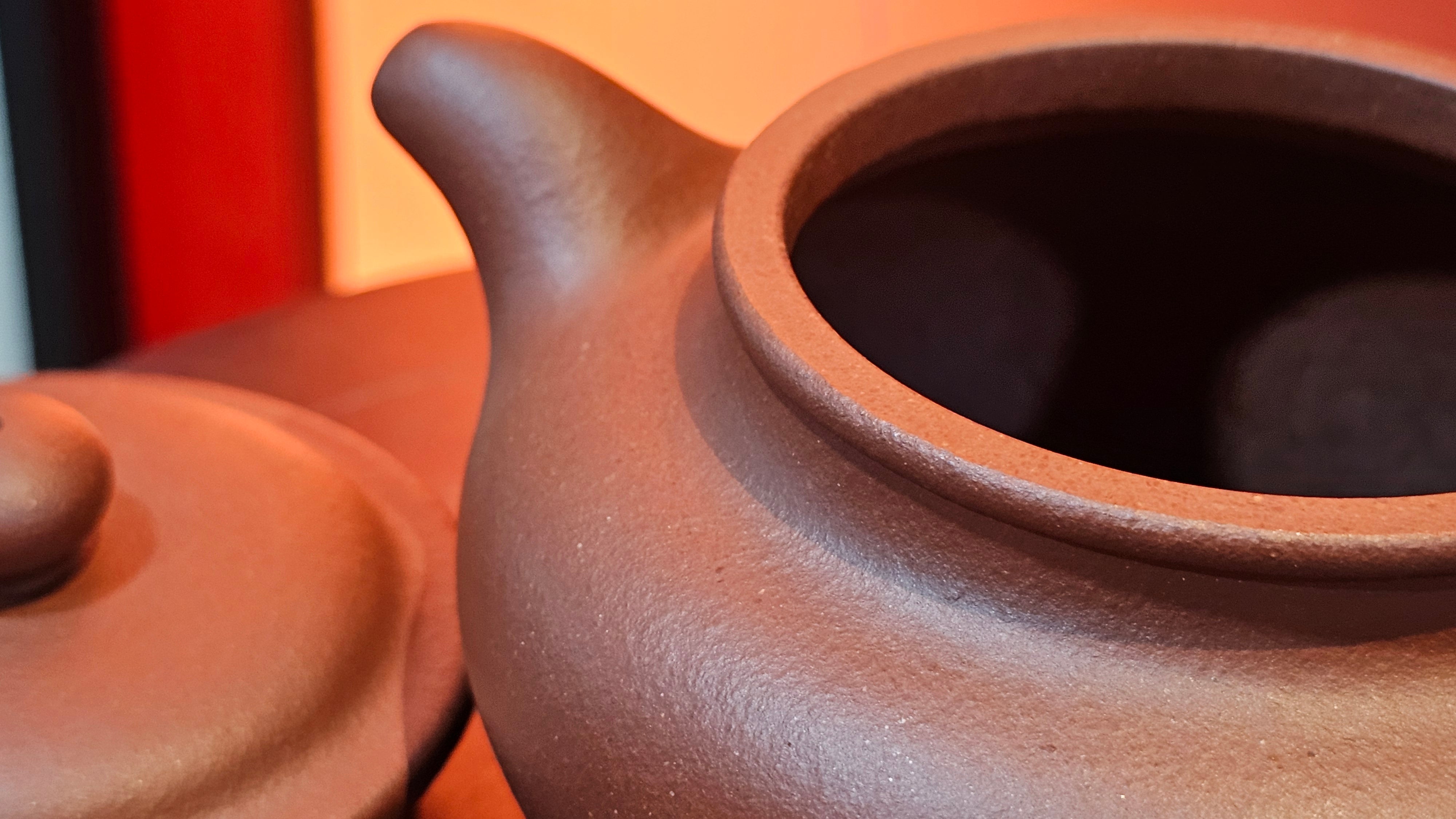 Fang Gu 仿古, 213.5ml, Di Cao Qing Zi Ni 底槽青紫泥, by our Collaborative Craftsman Chen Fa Chu 陈法初 ~!Congratulations to Mr E.A.! 2303hrs 10th Sept 2025, Colorado Springs, CO!