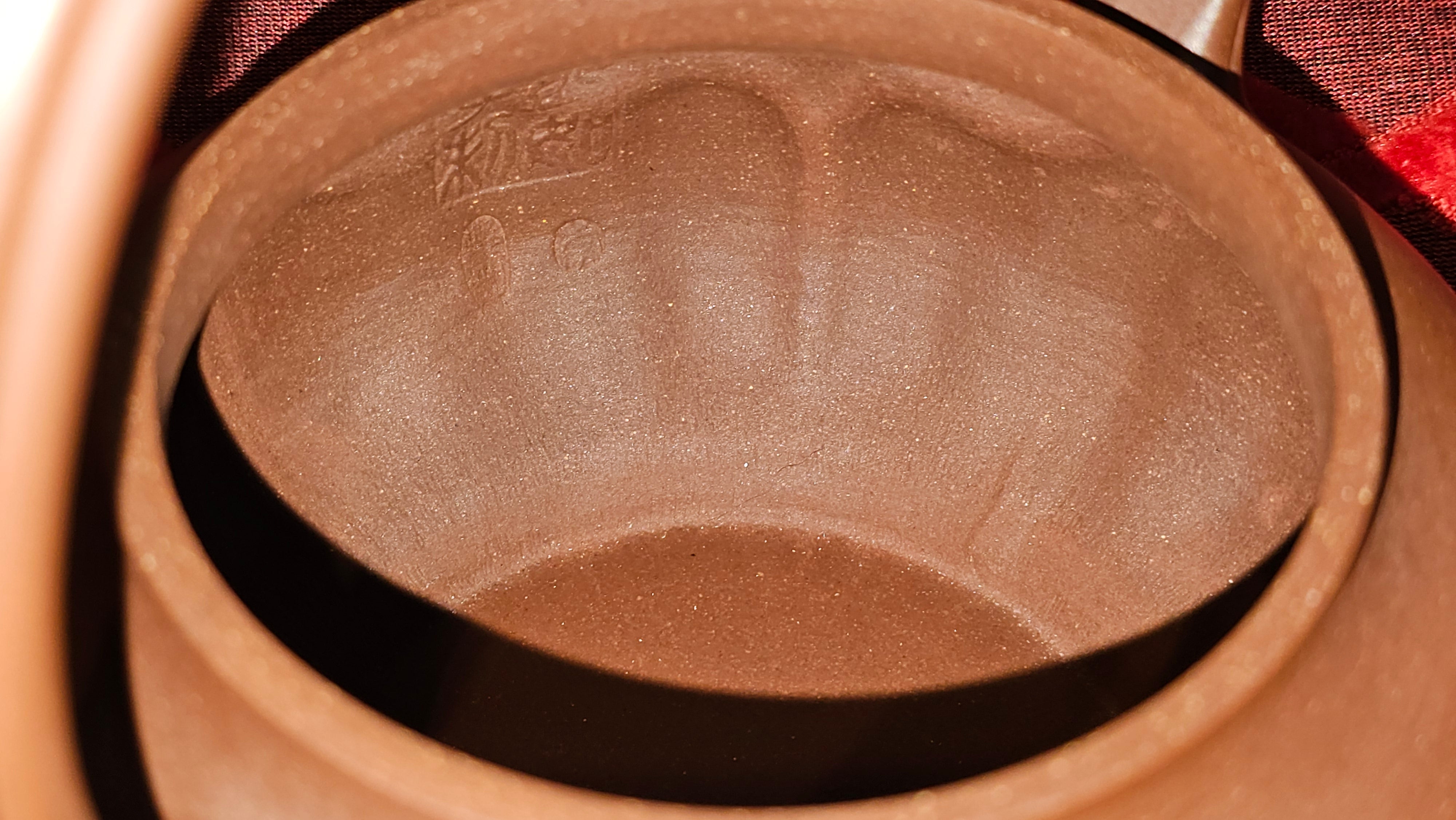 《禅意提梁》"Chan Yi Ti Liang~ Meditative Enlightenment:Top Handle", 493.3ml, ~ Crafted by L3A Master Consummate Artist Li Yan Ru 李艳如。