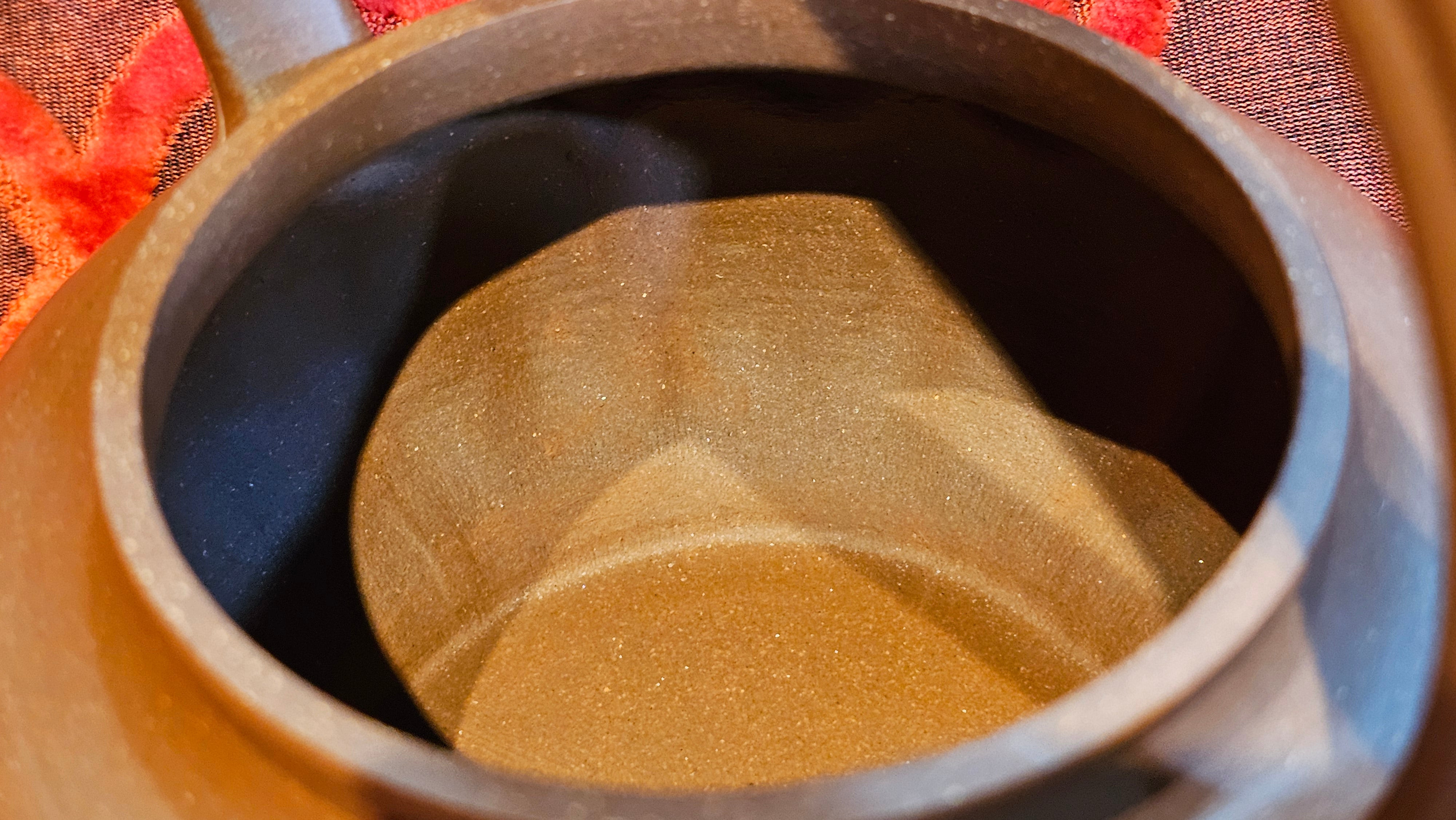 《禅意提梁》"Chan Yi Ti Liang~ Meditative Enlightenment:Top Handle", 493.3ml, ~ Crafted by L3A Master Consummate Artist Li Yan Ru 李艳如。