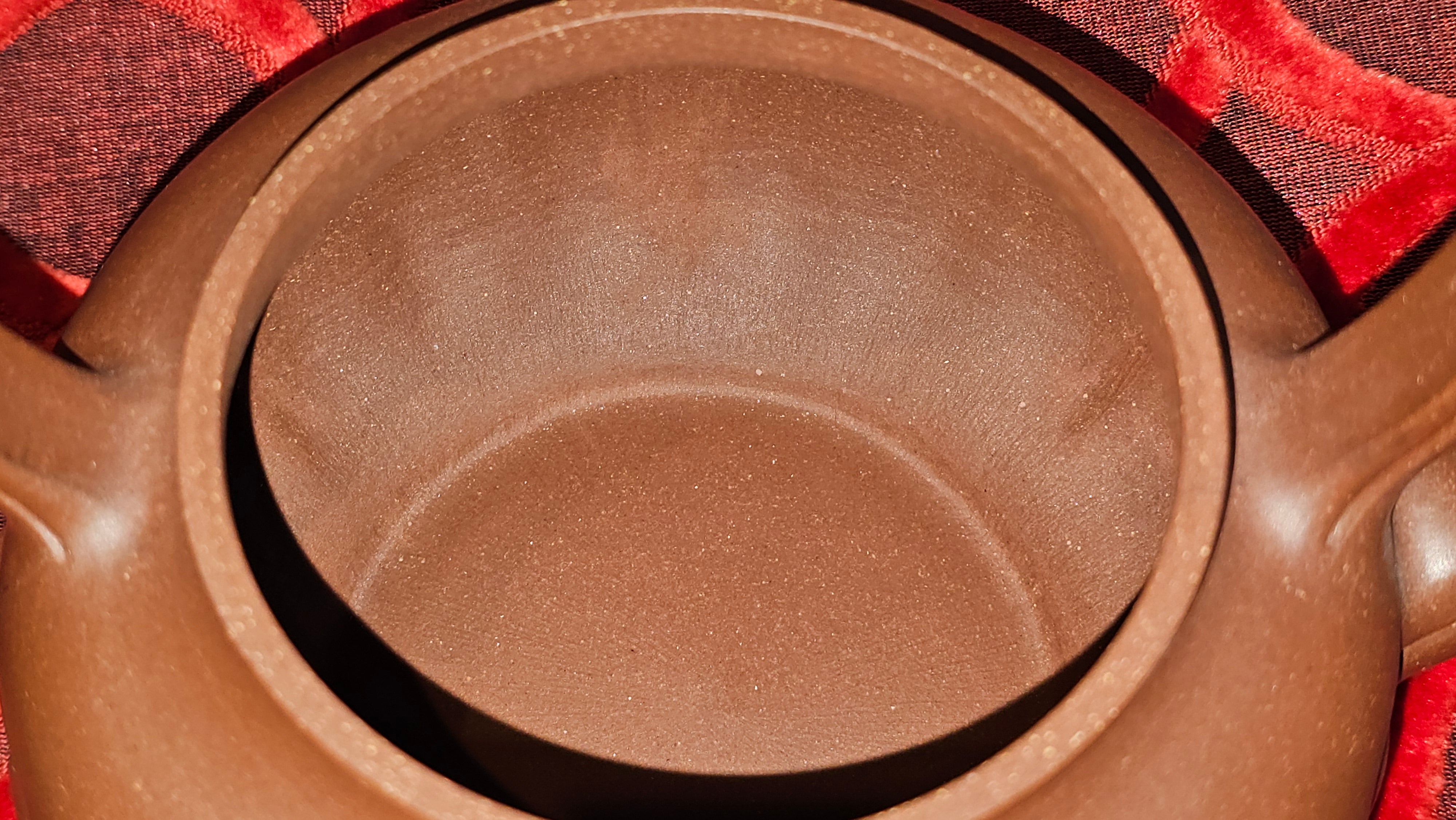 《禅意提梁》"Chan Yi Ti Liang~ Meditative Enlightenment:Top Handle", 493.3ml, ~ Crafted by L3A Master Consummate Artist Li Yan Ru 李艳如。