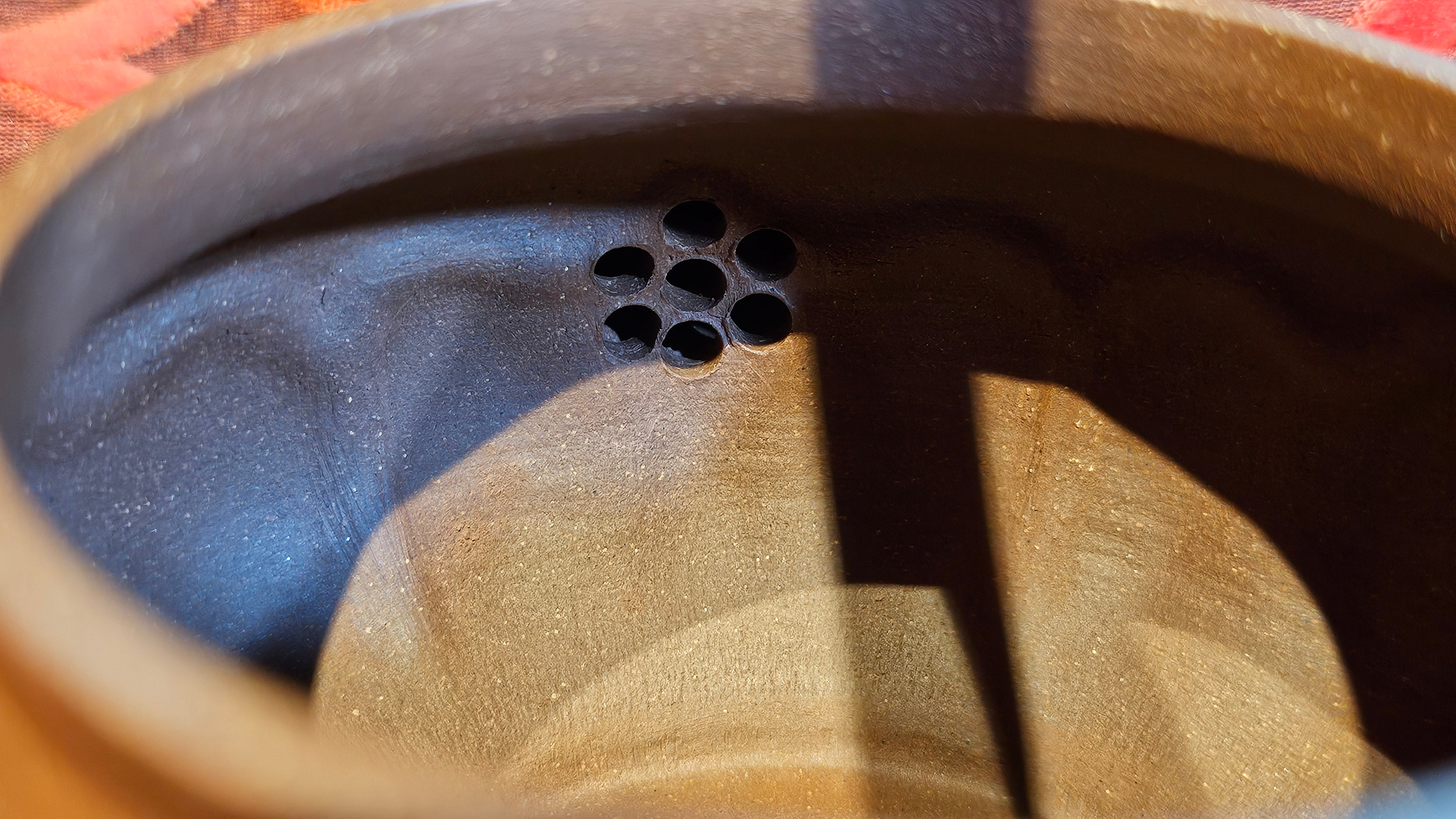 《禅意提梁》"Chan Yi Ti Liang~ Meditative Enlightenment:Top Handle", 493.3ml, ~ Crafted by L3A Master Consummate Artist Li Yan Ru 李艳如。