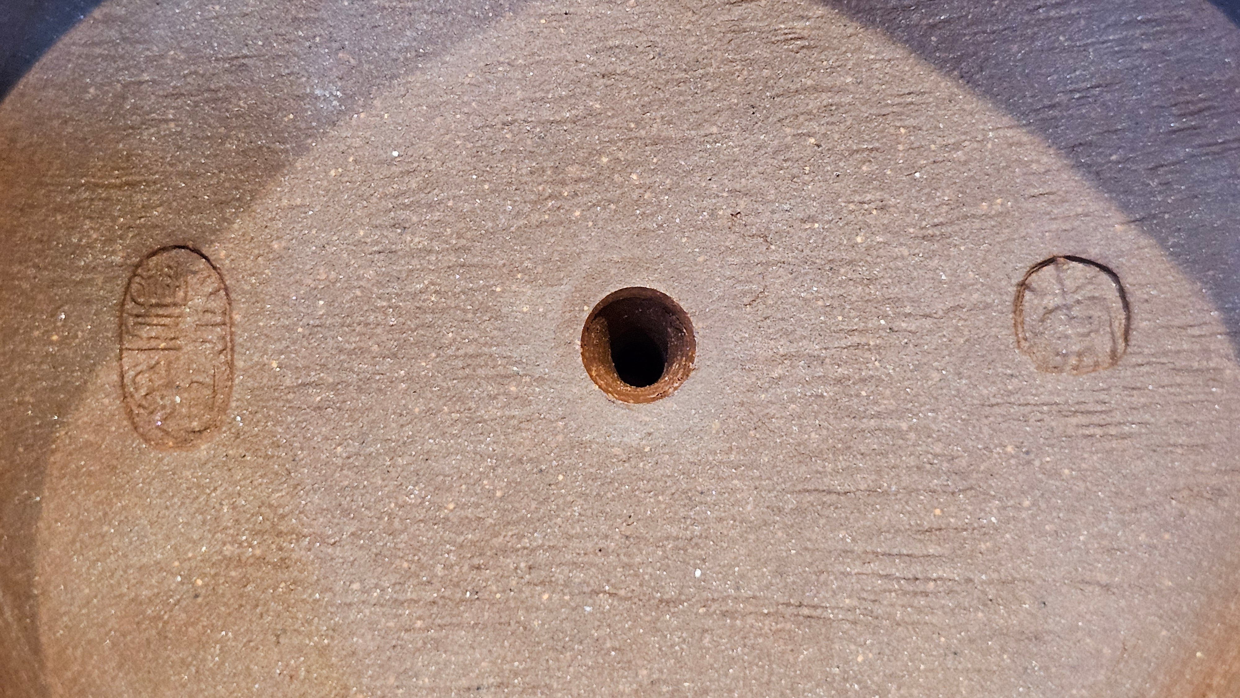 《禅意提梁》"Chan Yi Ti Liang~ Meditative Enlightenment:Top Handle", 493.3ml, ~ Crafted by L3A Master Consummate Artist Li Yan Ru 李艳如。