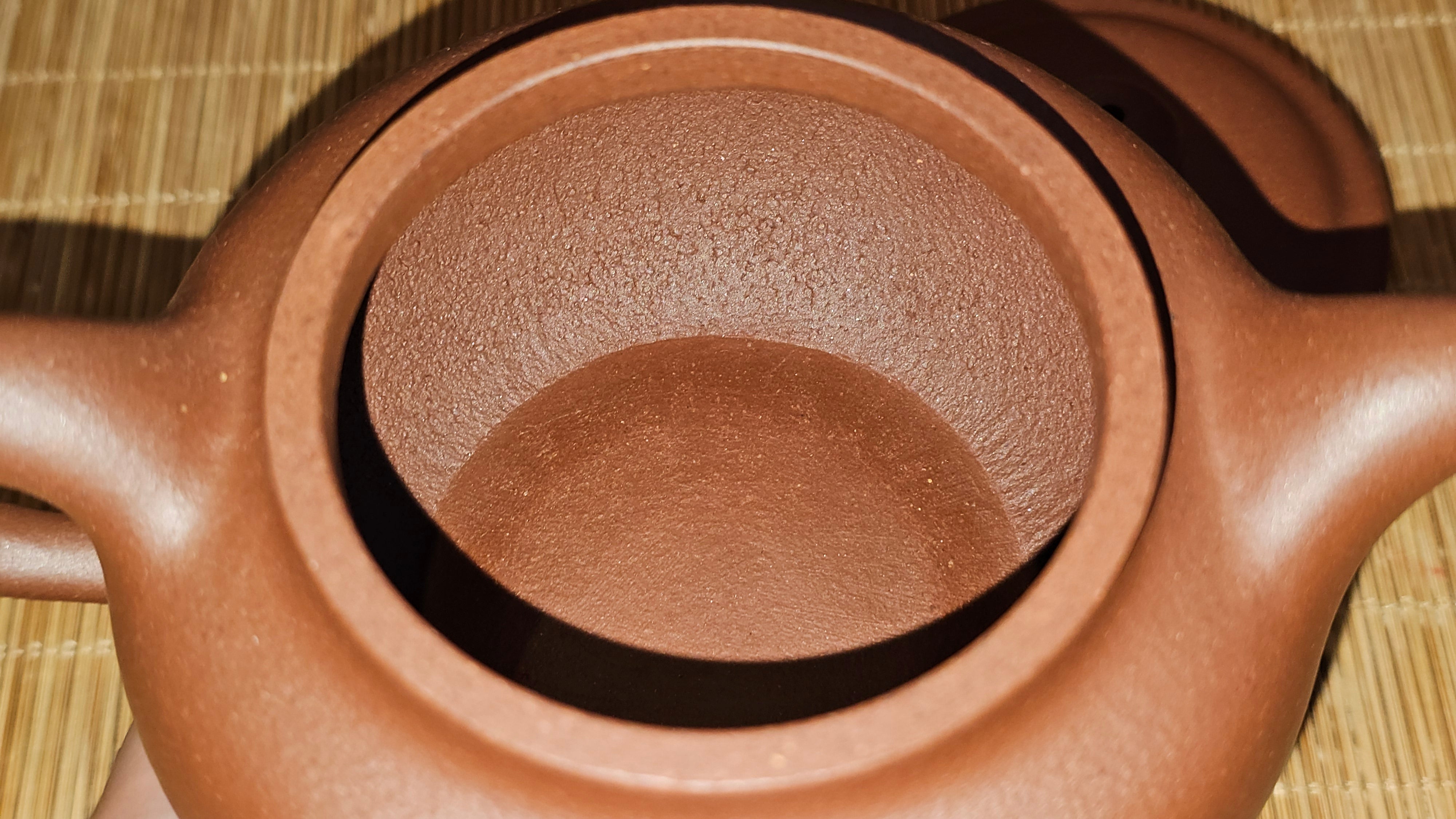 Fang Gu 仿古, 213.5ml, Di Cao Qing Zi Ni 底槽青紫泥, by our Collaborative Craftsman Chen Fa Chu 陈法初 ~!Congratulations to Mr E.A.! 2303hrs 10th Sept 2025, Colorado Springs, CO!