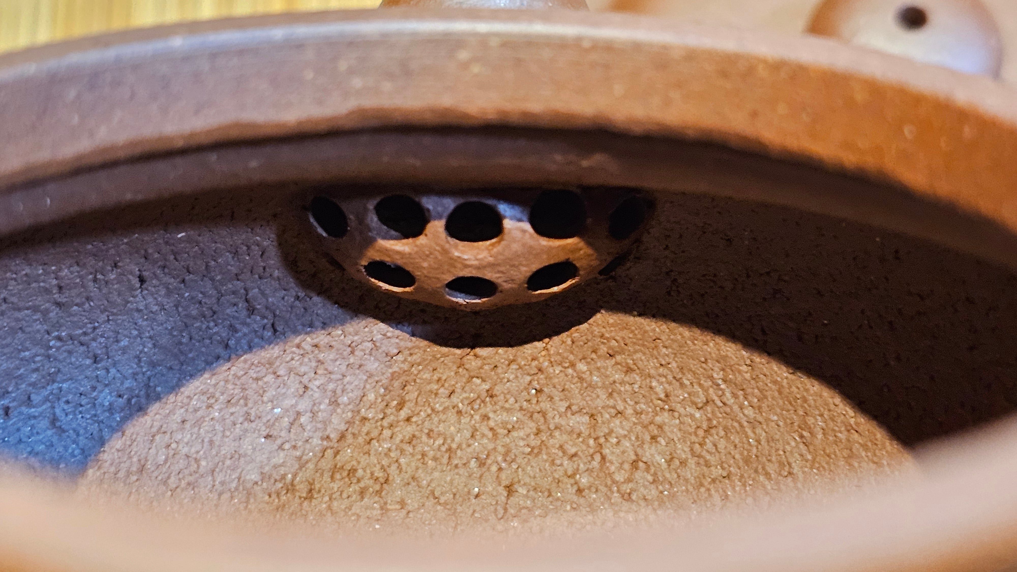 Fang Gu 仿古, 213.5ml, Di Cao Qing Zi Ni 底槽青紫泥, by our Collaborative Craftsman Chen Fa Chu 陈法初 ~!Congratulations to Mr E.A.! 2303hrs 10th Sept 2025, Colorado Springs, CO!