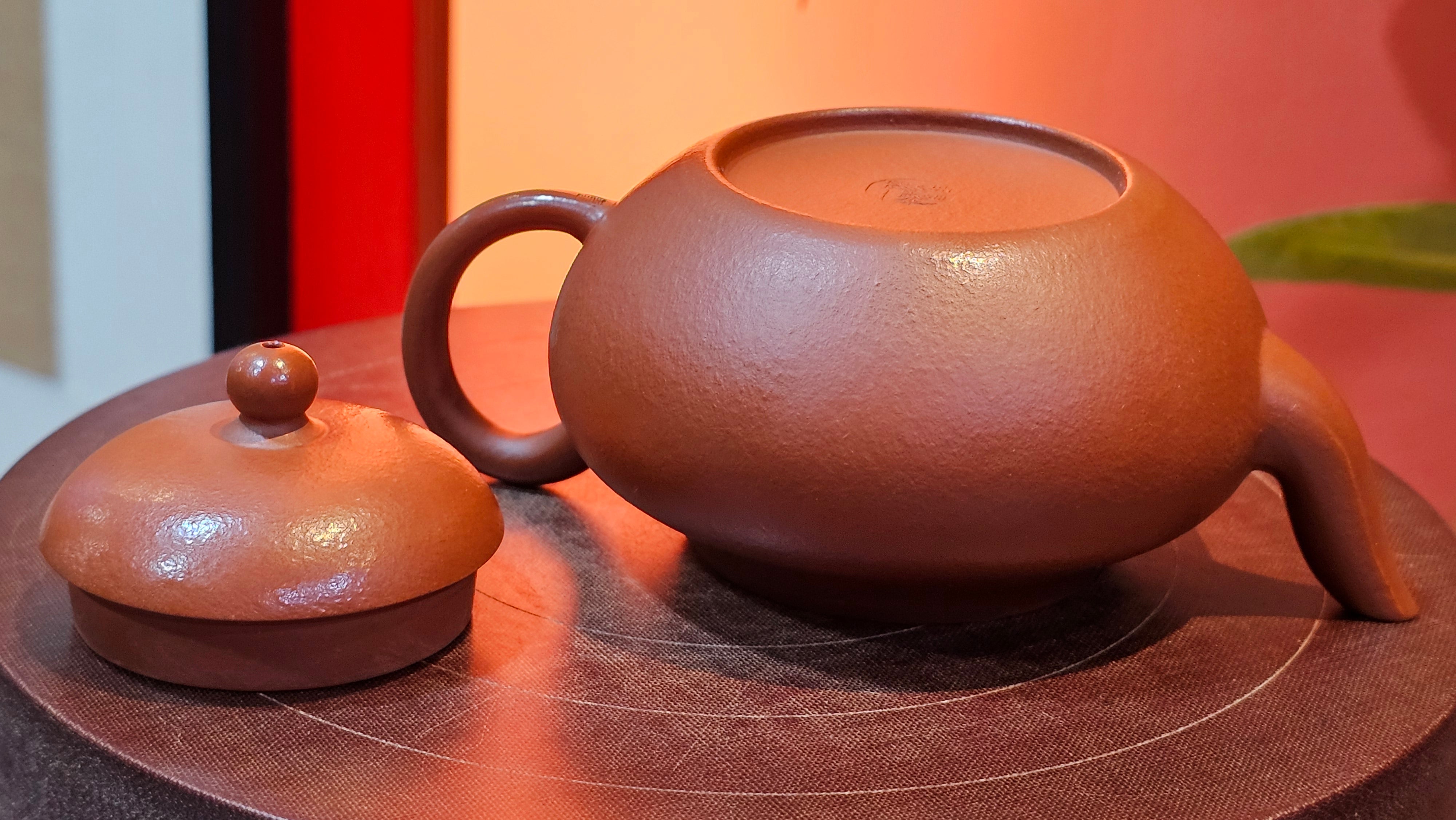 Li Xing 梨形, 151.8ml, Xiao Mei Yao Zhu Ni 小煤窑朱泥 by Craftsman Zhai Yi Yao 翟一耀 ~!Congratulations to Mr K.S.! 0052hrs 10th Sept 2025, Greenville, SC!