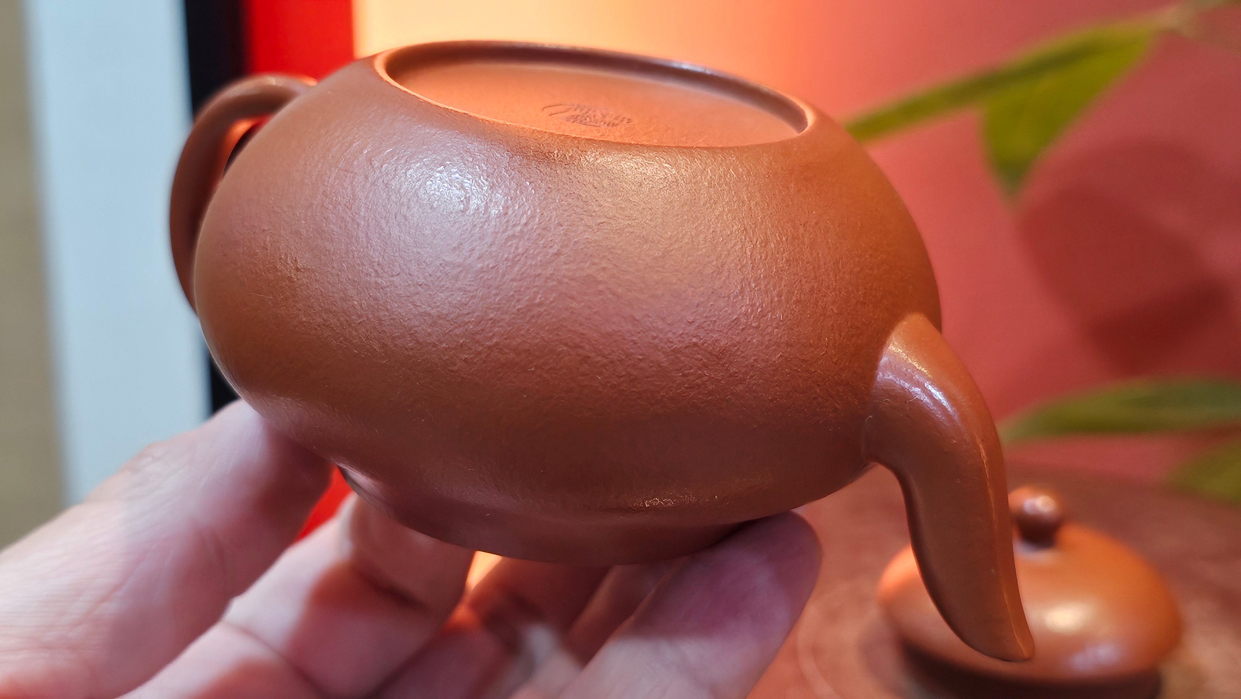 Li Xing 梨形, 151.8ml, Xiao Mei Yao Zhu Ni 小煤窑朱泥 by Craftsman Zhai Yi Yao 翟一耀 ~!Congratulations to Mr K.S.! 0052hrs 10th Sept 2025, Greenville, SC!